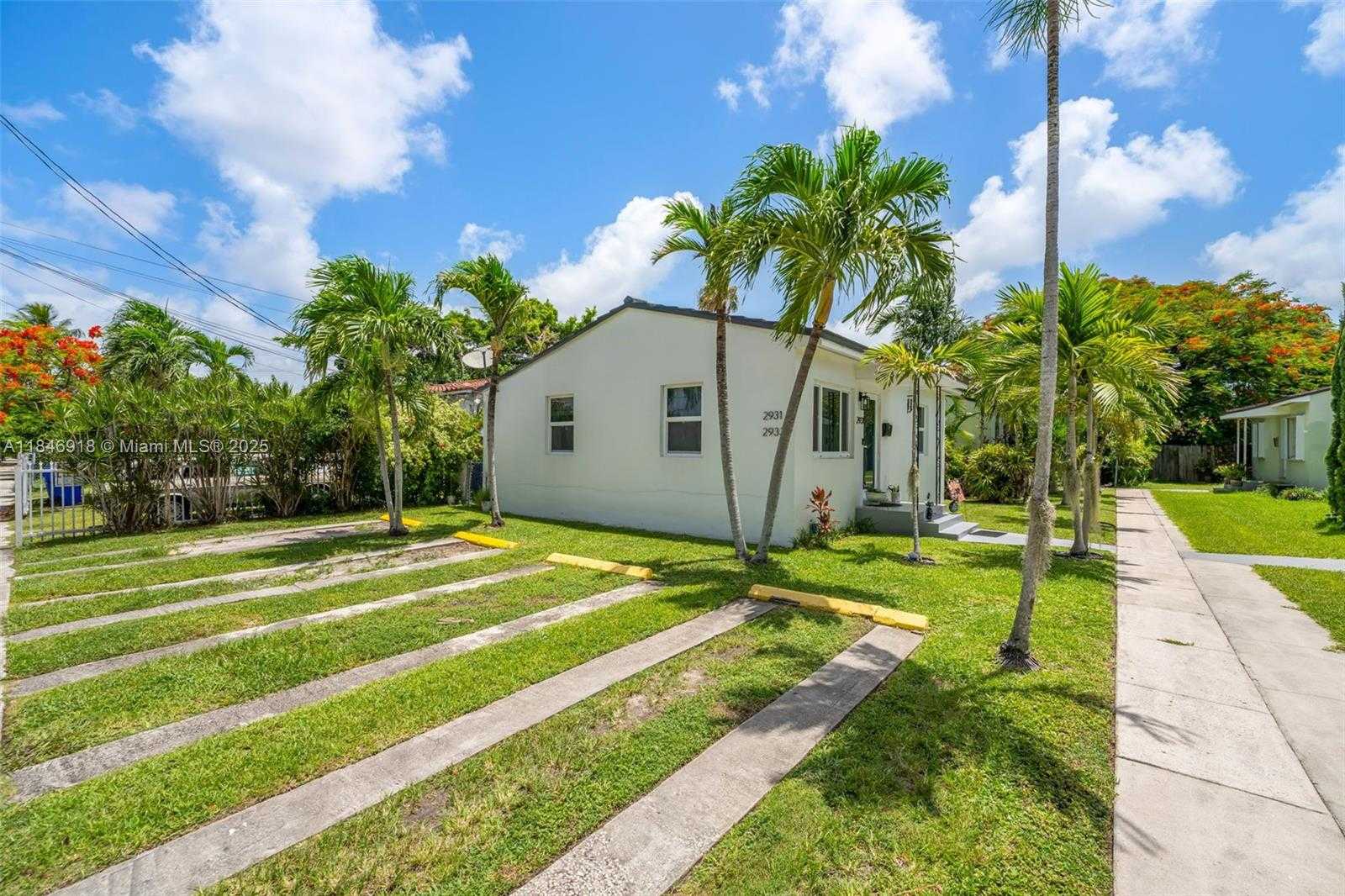 Small Image of 2931 SOUTH WEST 36TH CT, Miami Number 2