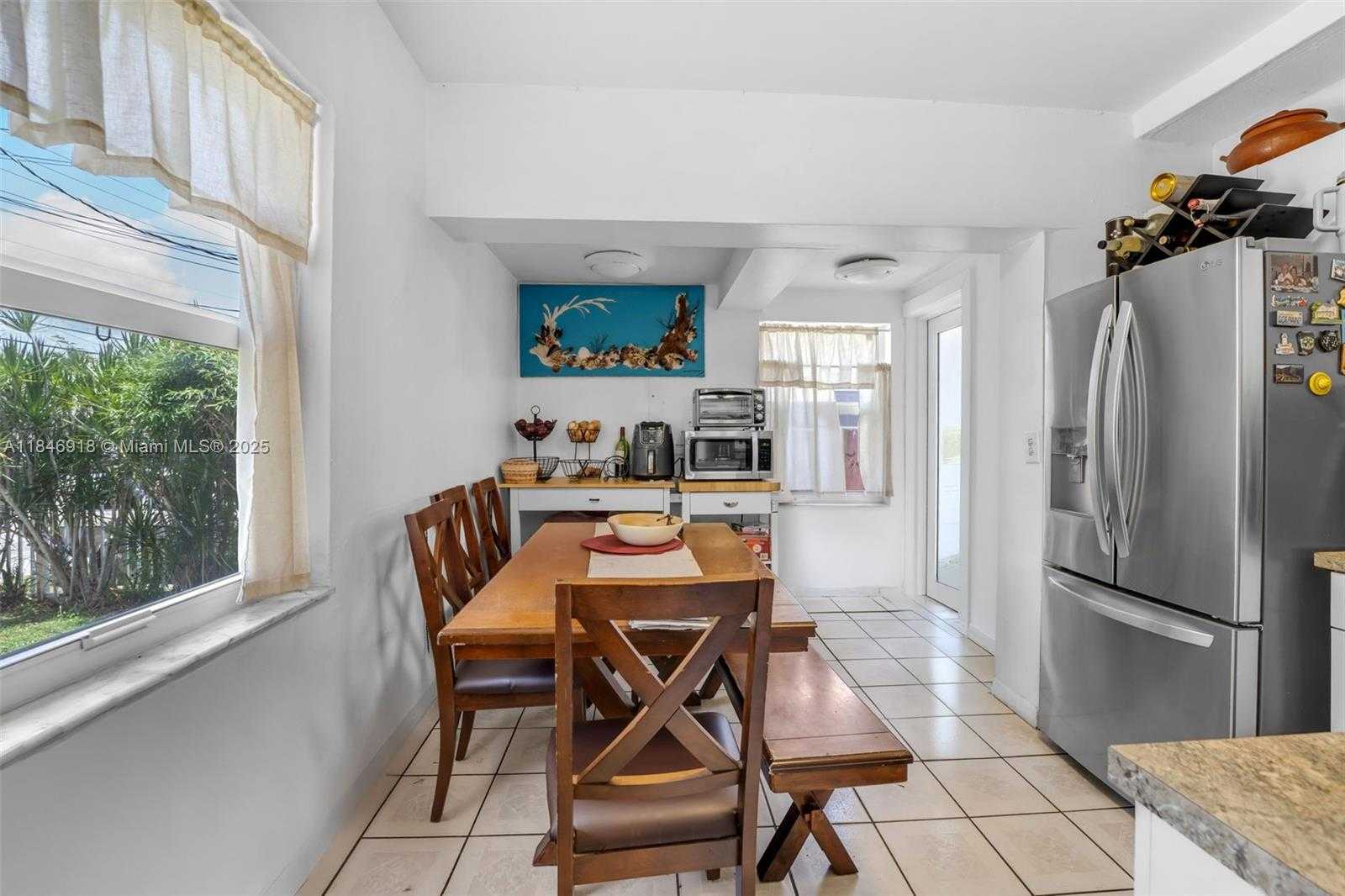Small Image of 2931 SOUTH WEST 36TH CT, Miami Number 22