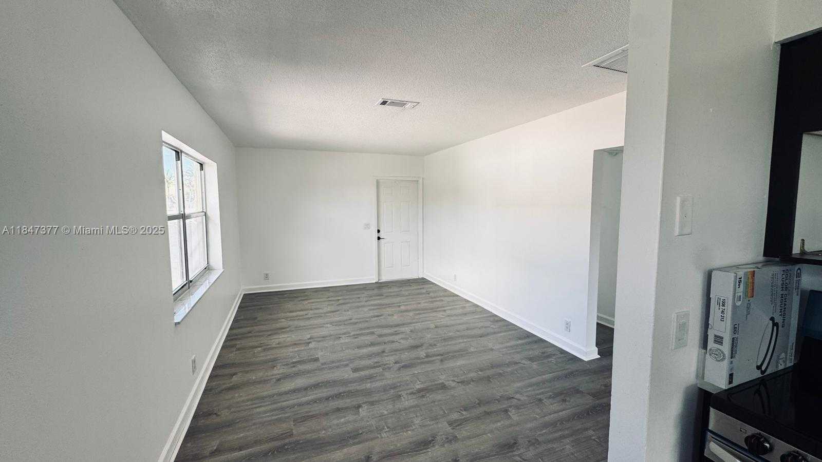 Small Image of 1006 10TH ST #4, West Palm Beach Number 17