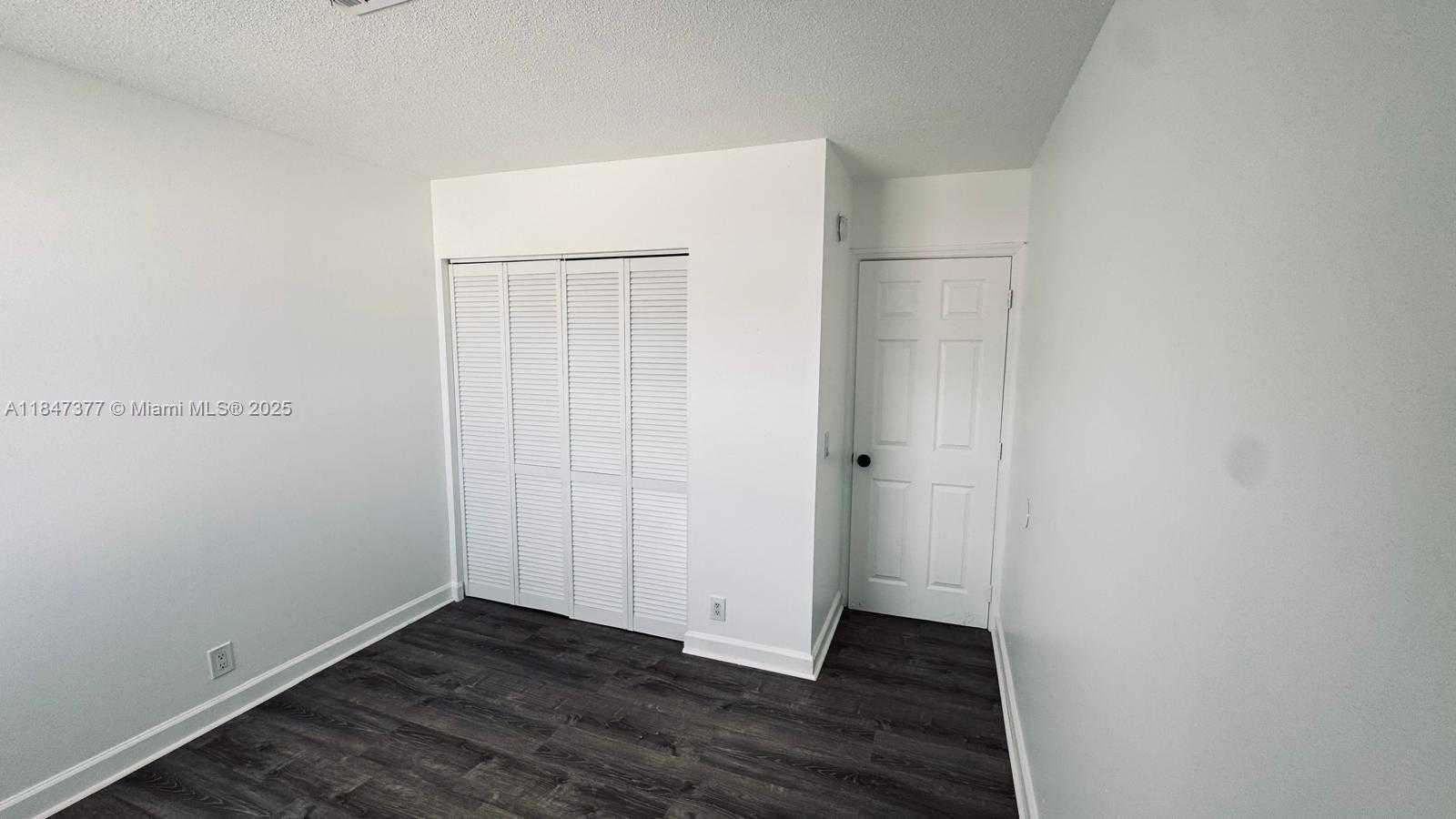 Small Image of 1006 10TH ST #4, West Palm Beach Number 21