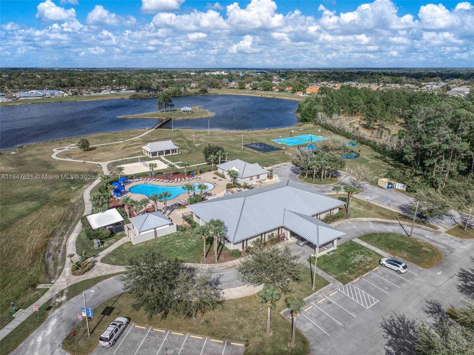 Small Image of 4715 LEUCADENDRA DR, Sebring Number 28