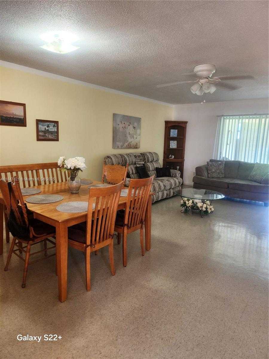 Small Image of 4715 LEUCADENDRA DR, Sebring Number 5