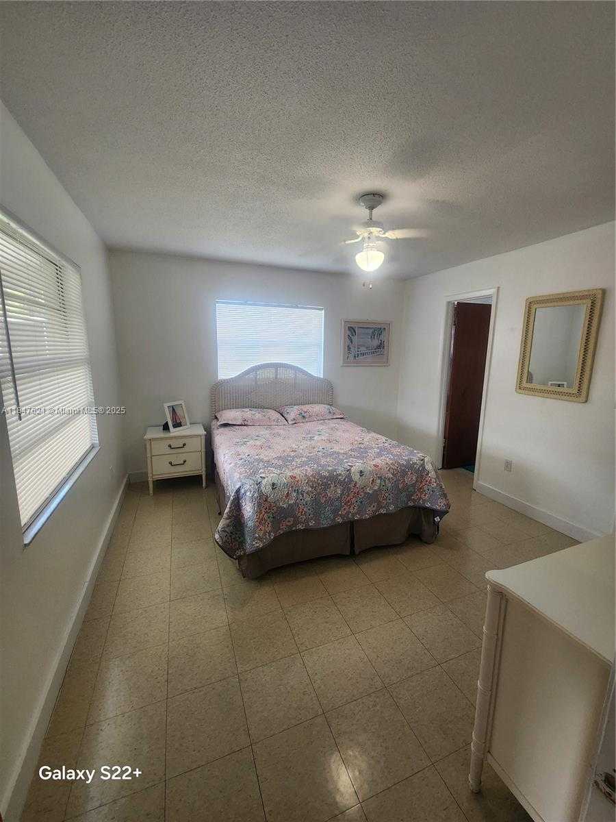 Small Image of 4715 LEUCADENDRA DR, Sebring Number 7