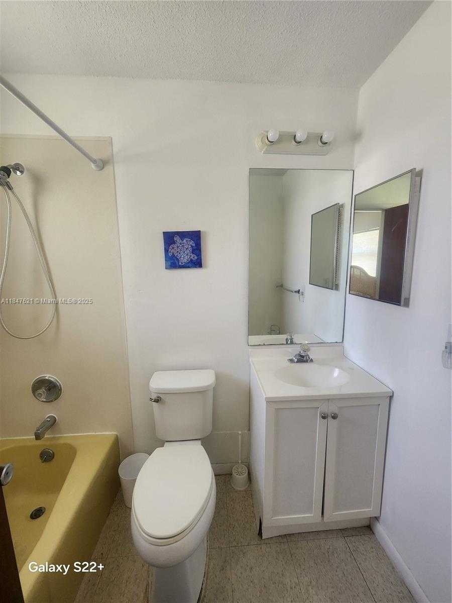 Small Image of 4715 LEUCADENDRA DR, Sebring Number 9