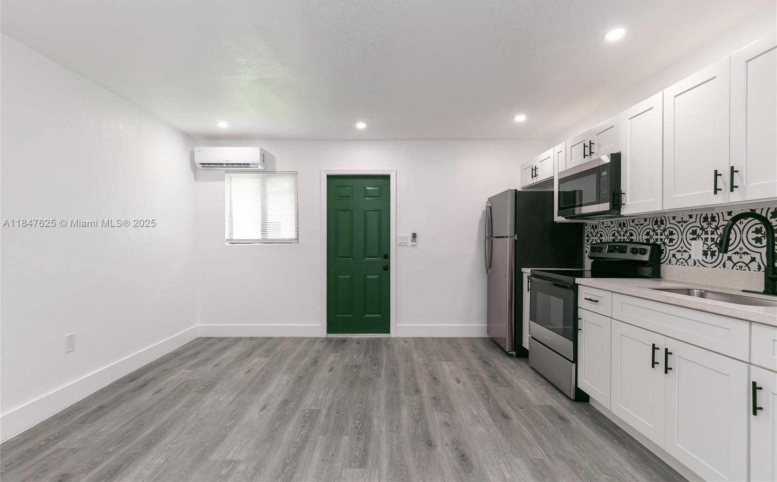 Small Image of 6125 SOUTH WEST 40TH CT, Miramar Number 21