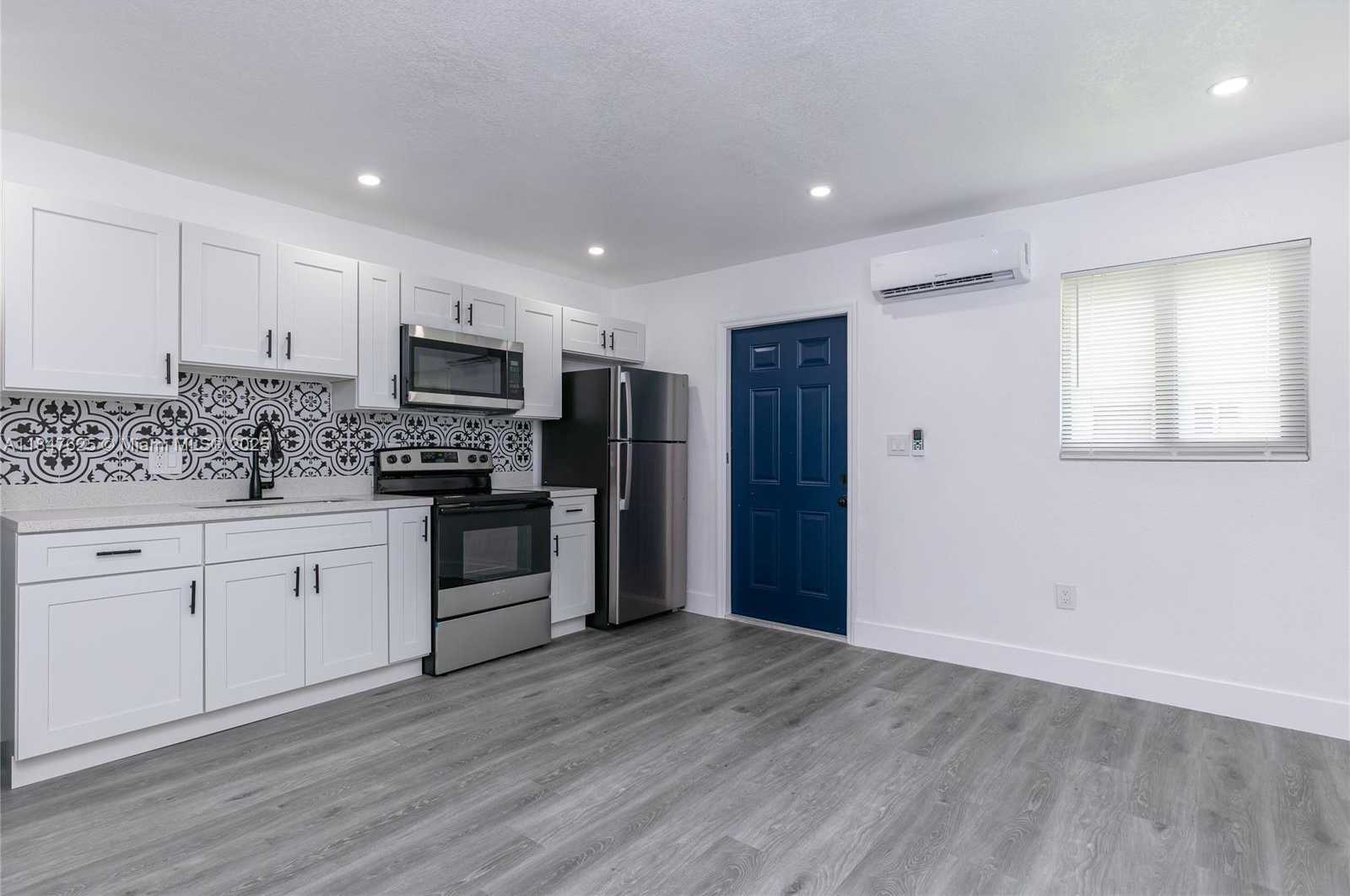 Small Image of 6125 SOUTH WEST 40TH CT, Miramar Number 24