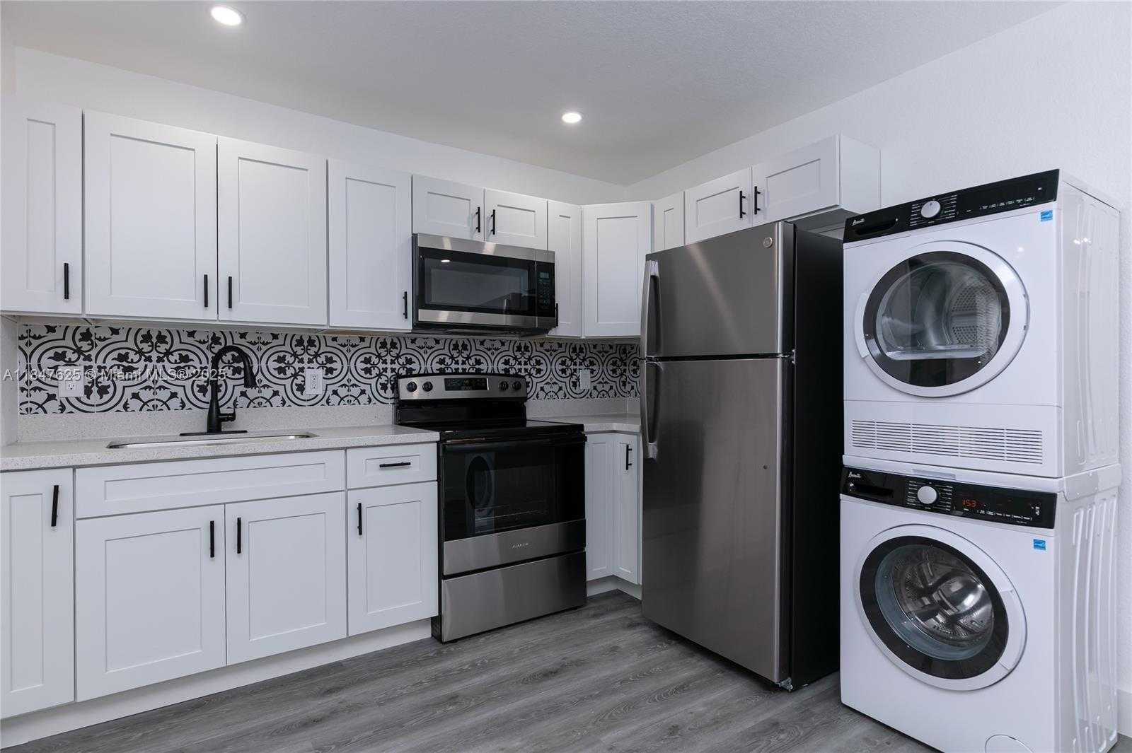Small Image of 6125 SOUTH WEST 40TH CT, Miramar Number 38