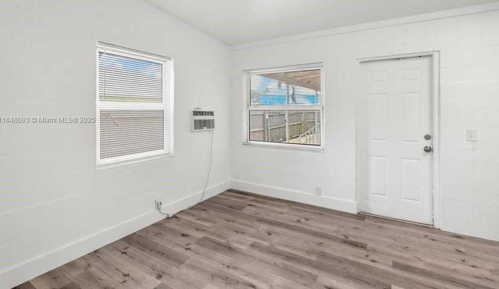 Small Image of 320 NORTH EAST 13TH AVE #10, Boynton Beach Number 7