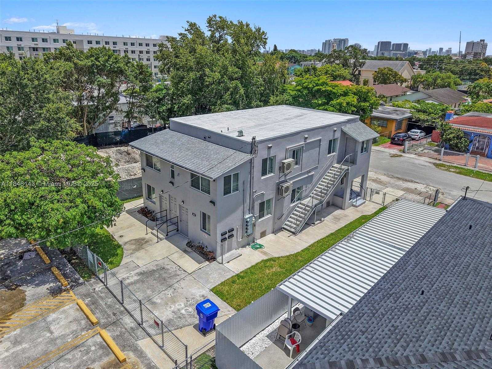 Small Image of 600 NORTH WEST 25TH CT #4, Miami Number 3