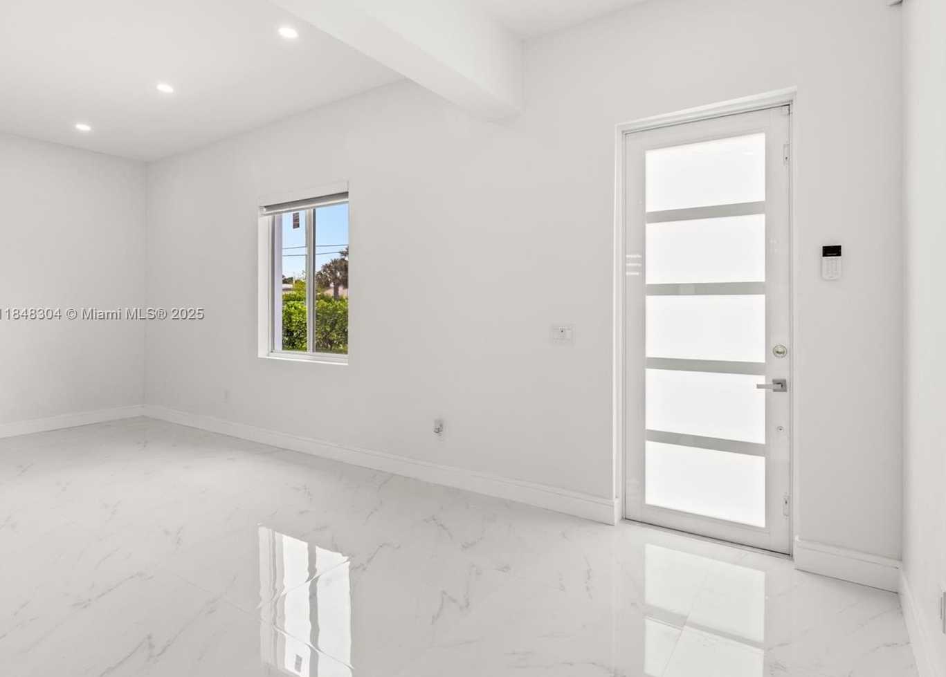 Small Image of 14801 NORTH WEST 5TH AVENUE, Miami Number 4
