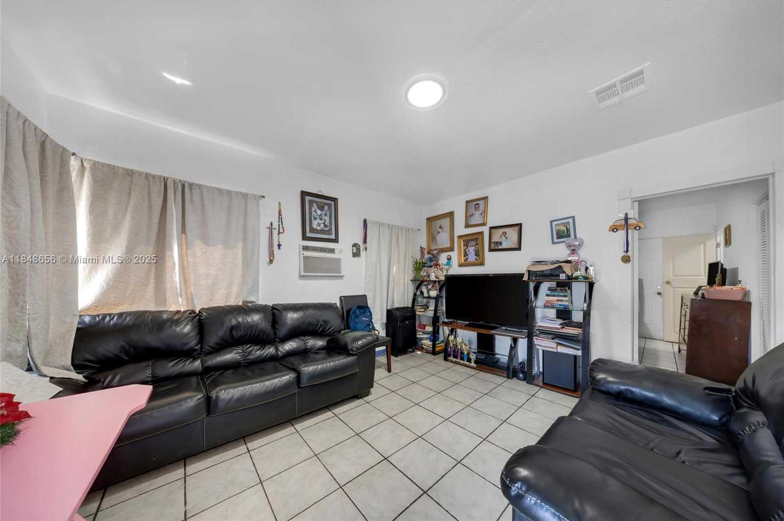 Small Image of 1858 SOUTH WEST 5TH ST, Miami Number 13