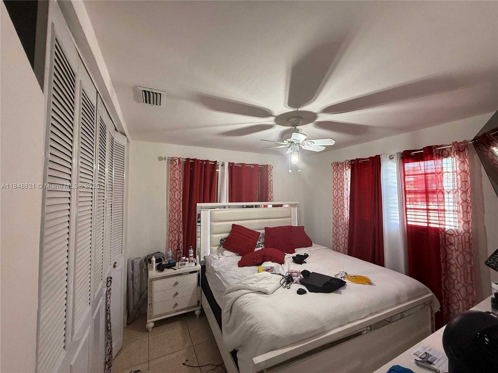 Small Image of 7200 SOUTH WEST 22ND ST, Miami Number 11