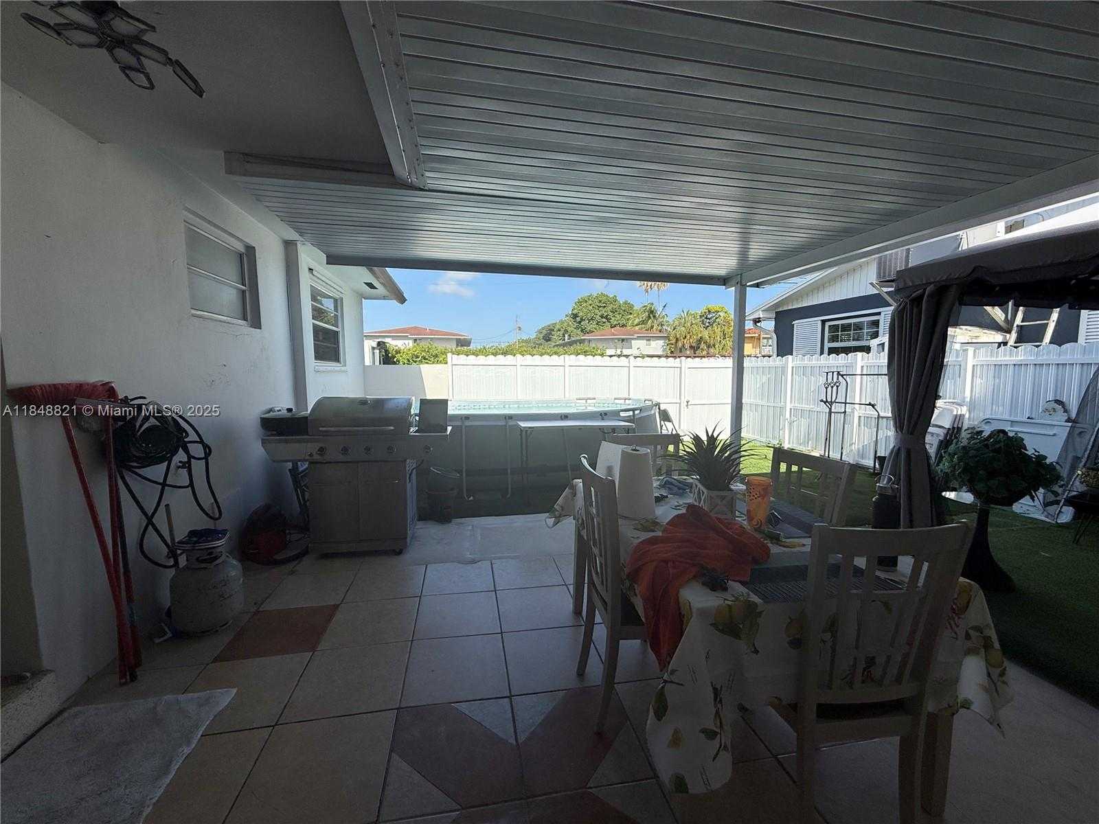 Small Image of 7200 SOUTH WEST 22ND ST, Miami Number 12