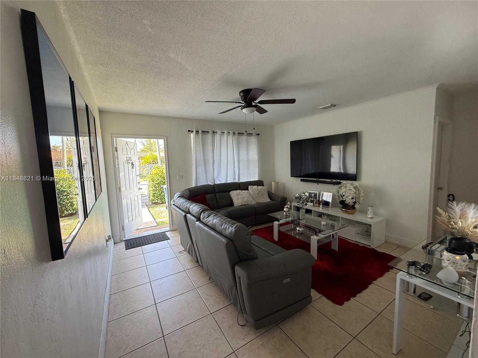 Small Image of 7200 SOUTH WEST 22ND ST, Miami Number 9