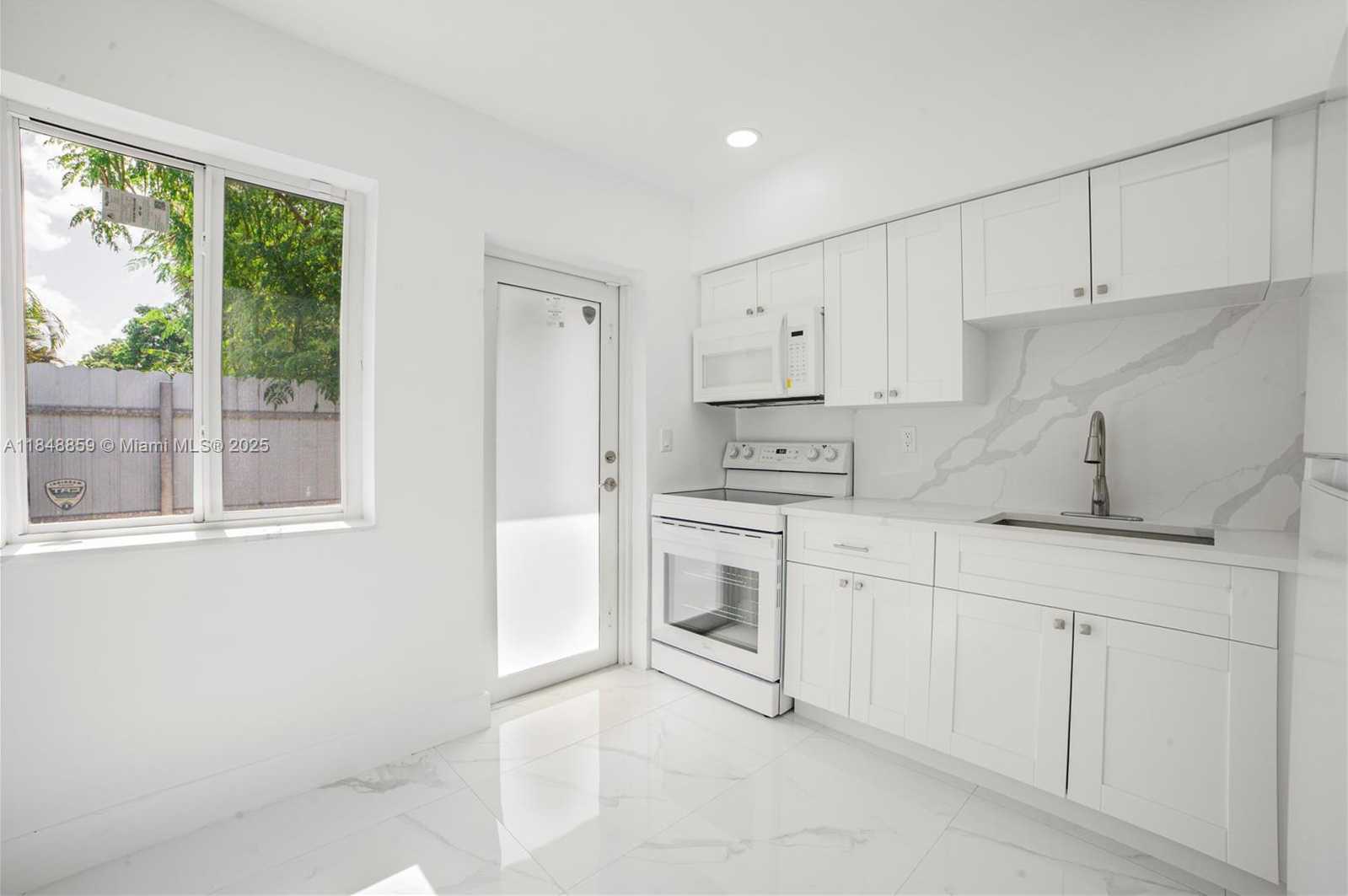 Small Image of 801 NORTH WEST 109TH ST #2, Miami Number 16