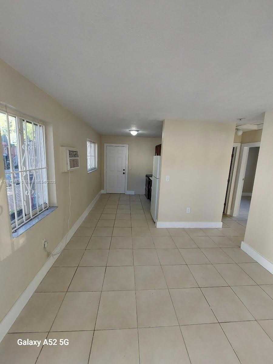 Small Image of 1574 NORTH WEST 58TH ST, Miami Number 4
