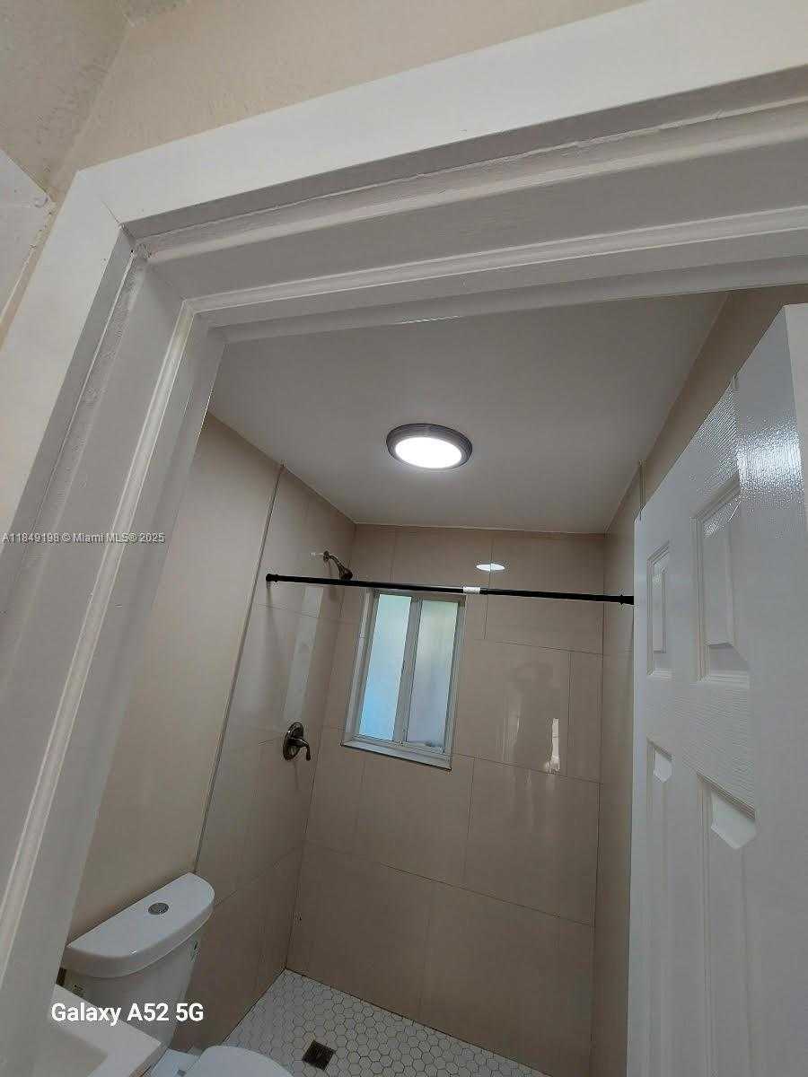 Small Image of 1574 NORTH WEST 58TH ST, Miami Number 8