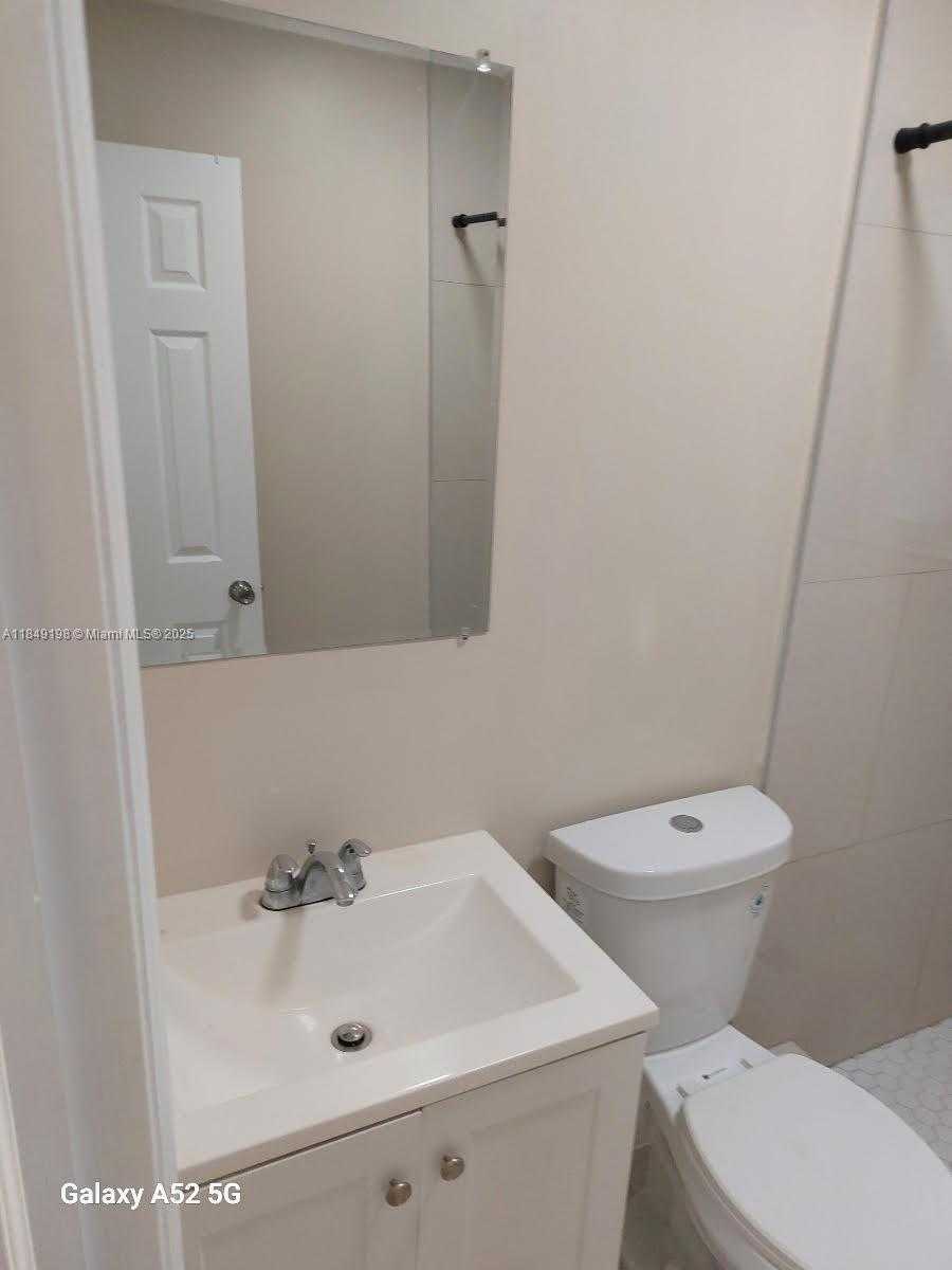Small Image of 1574 NORTH WEST 58TH ST, Miami Number 9