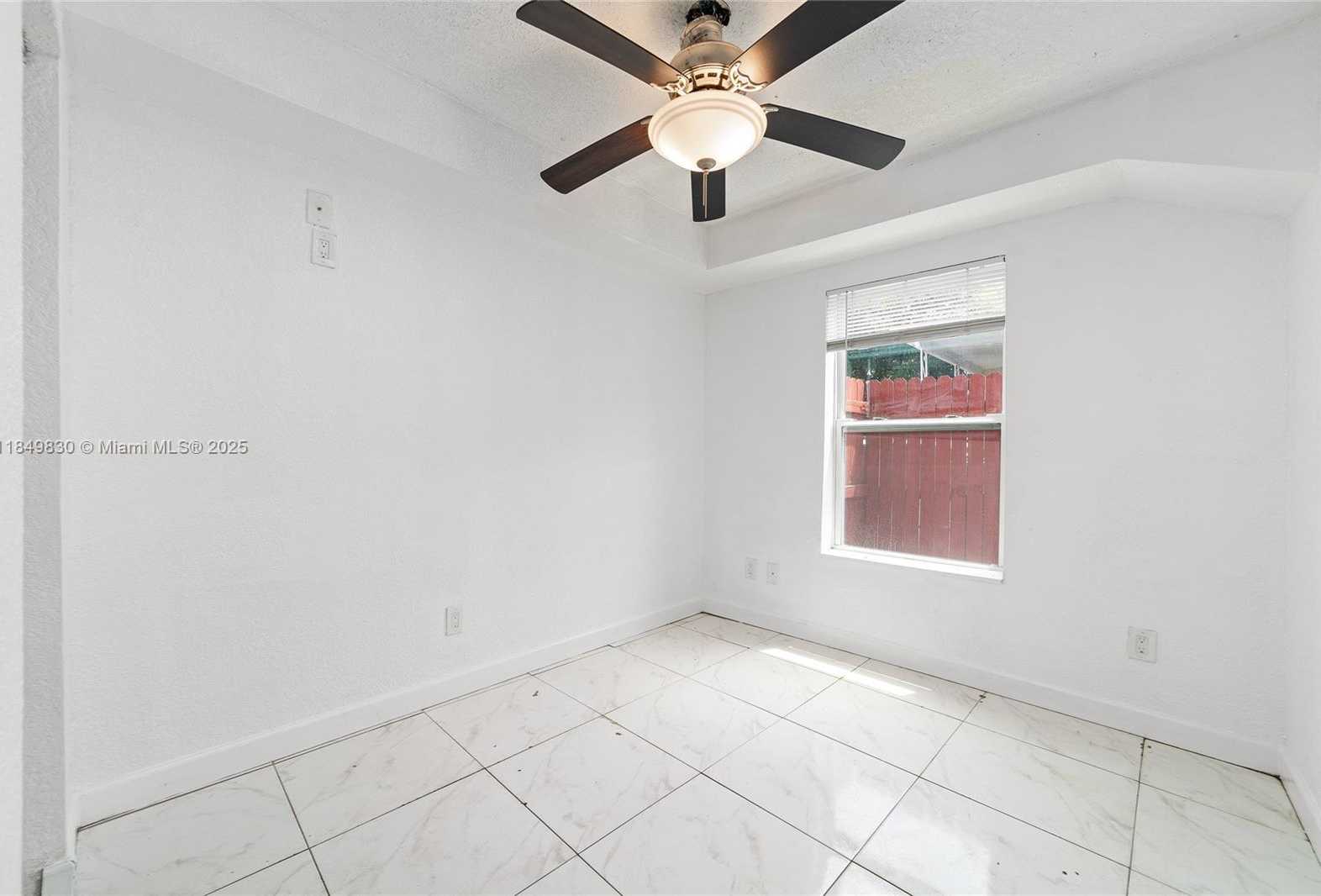 Small Image of 1040 17TH ST, West Palm Beach Number 13