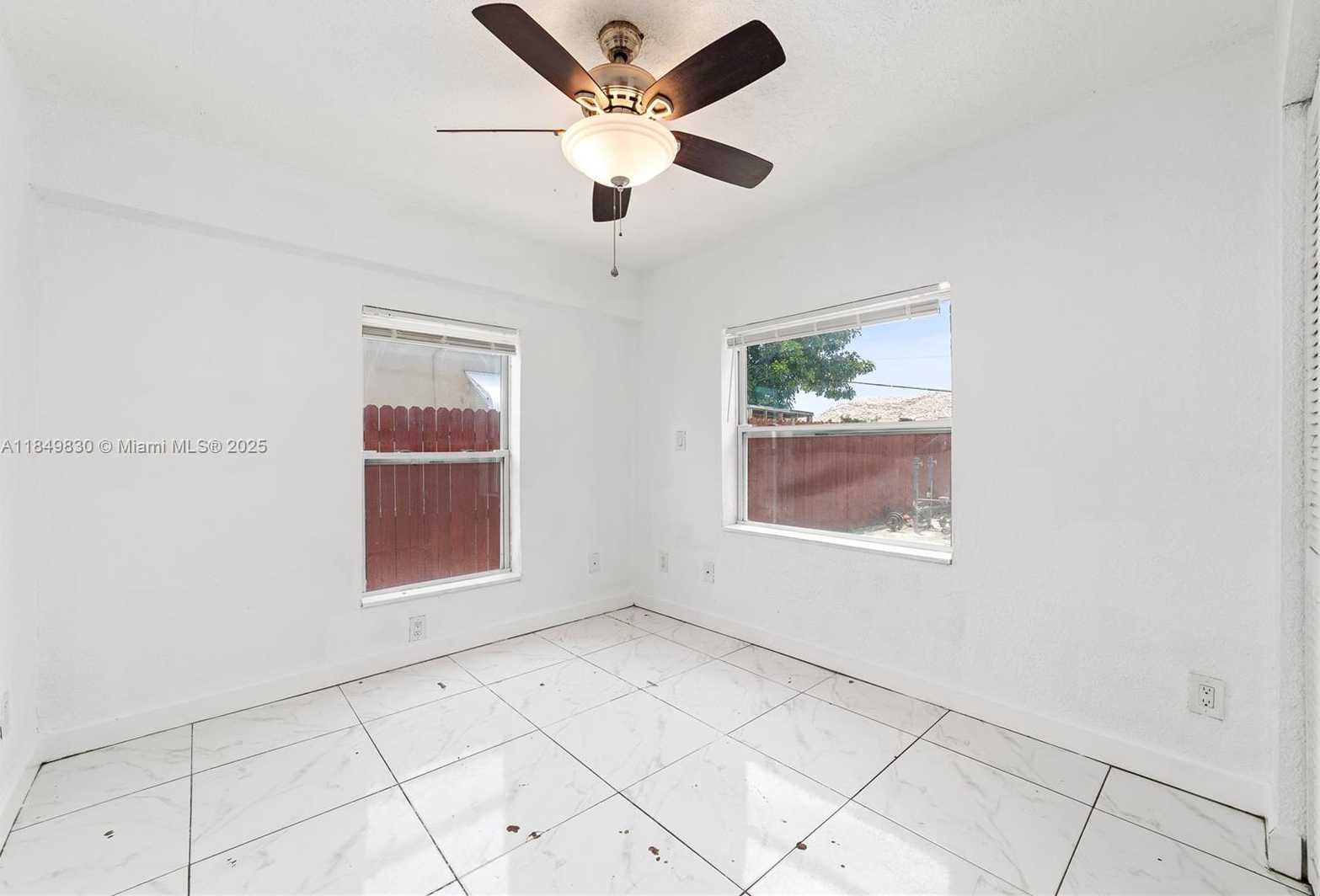 Small Image of 1040 17TH ST, West Palm Beach Number 19