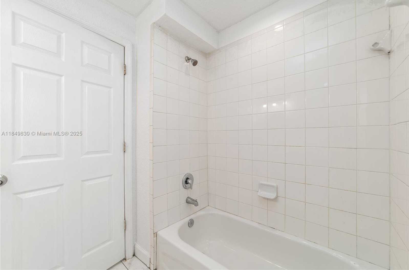 Small Image of 1040 17TH ST, West Palm Beach Number 21