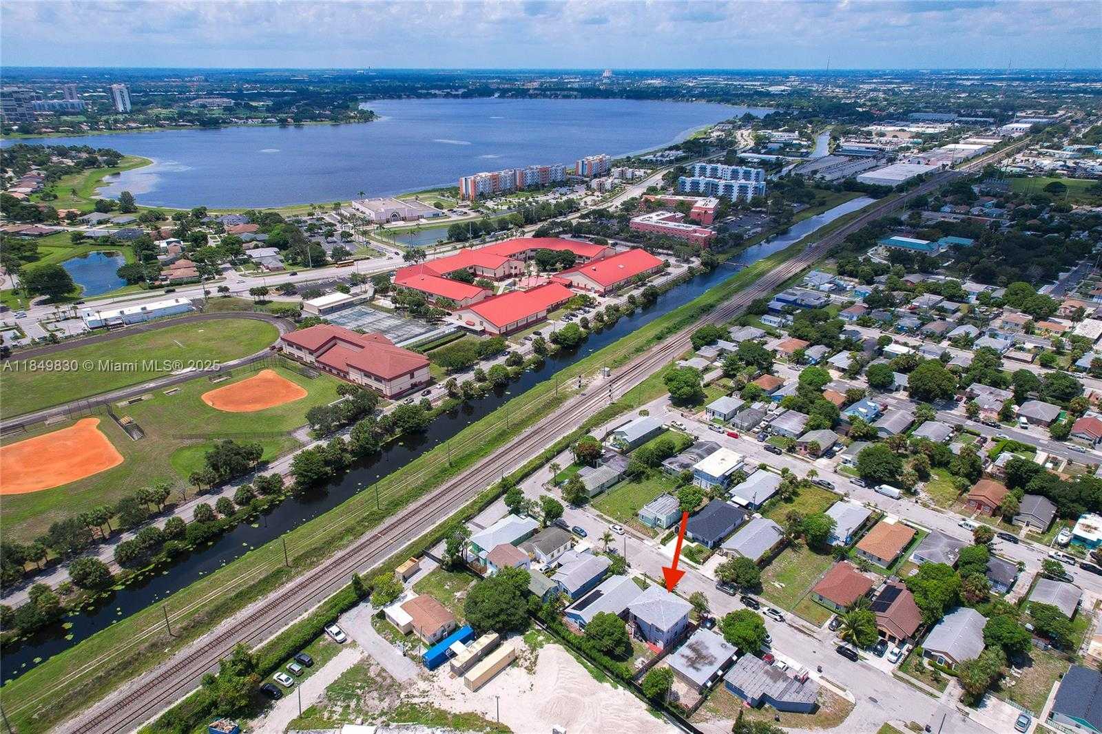 Small Image of 1040 17TH ST, West Palm Beach Number 30