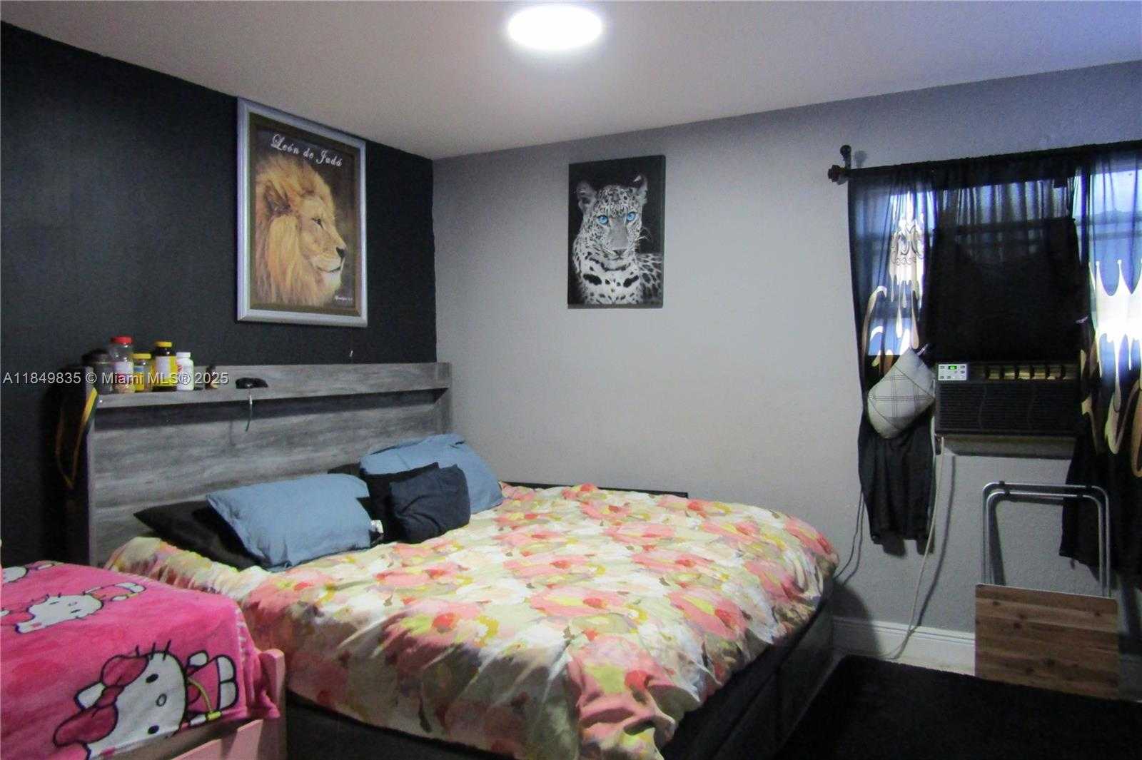 Small Image of 2223 NORTH WEST 32ND ST, Miami Number 13