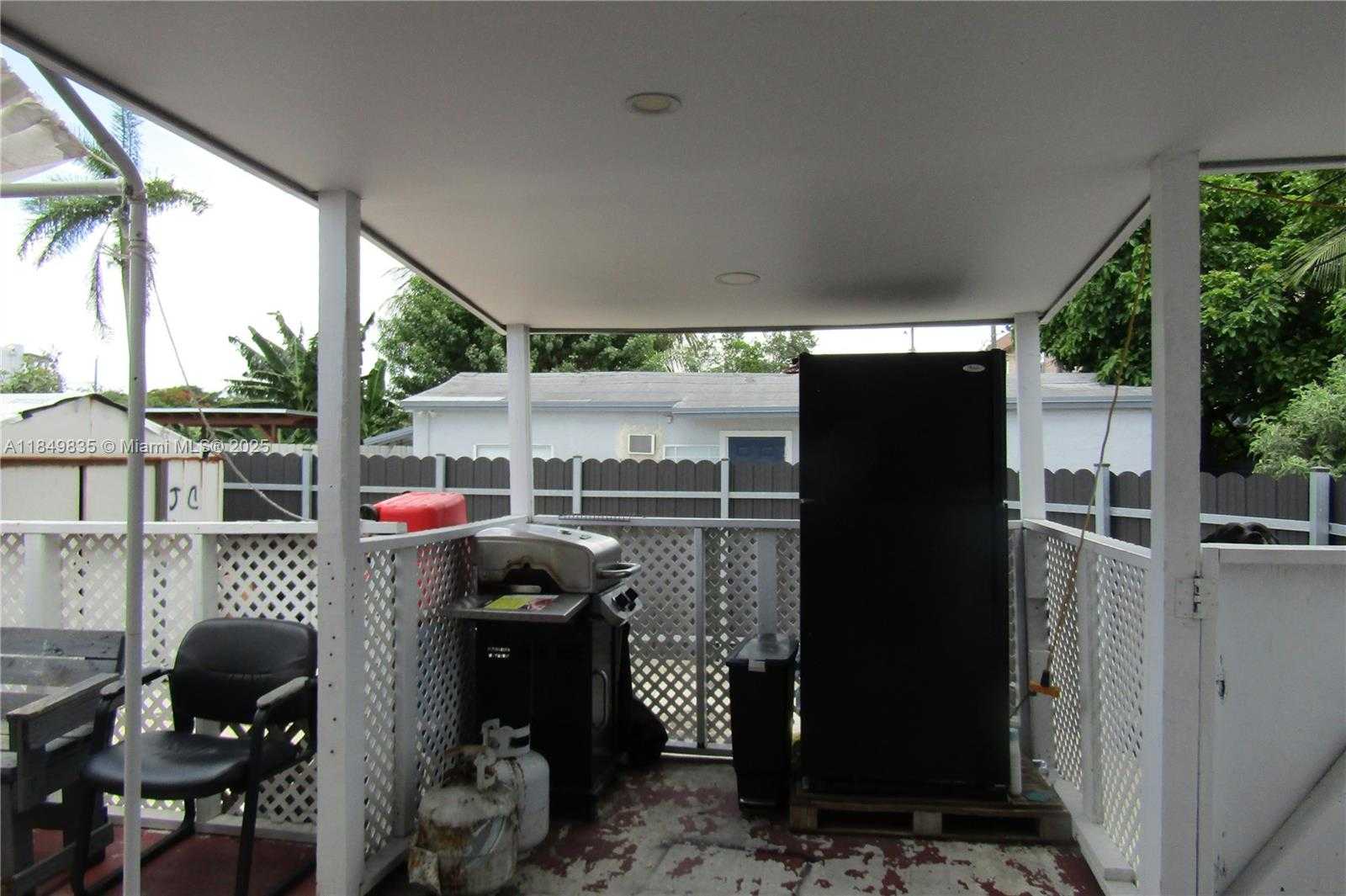 Small Image of 2223 NORTH WEST 32ND ST, Miami Number 17