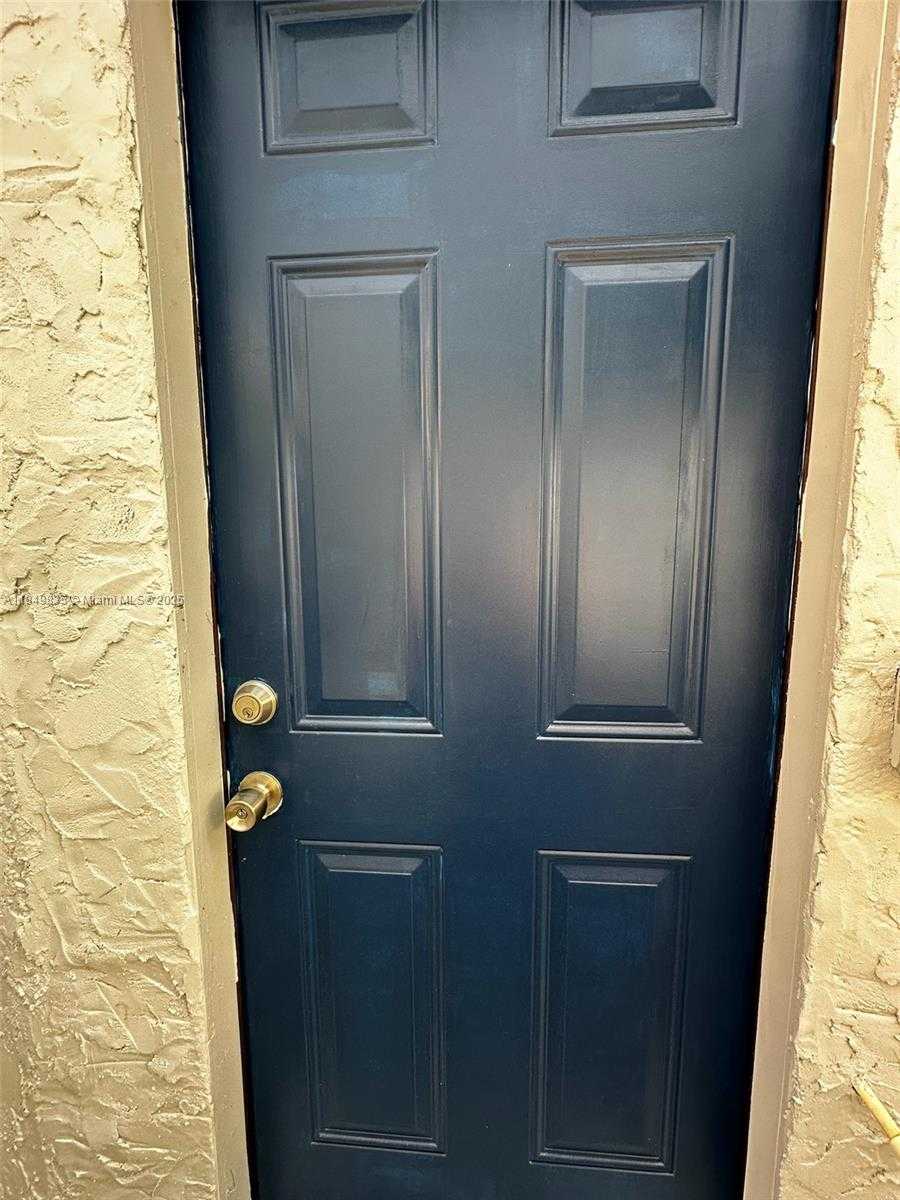 Small Image of 2223 NORTH WEST 32ND ST, Miami Number 37