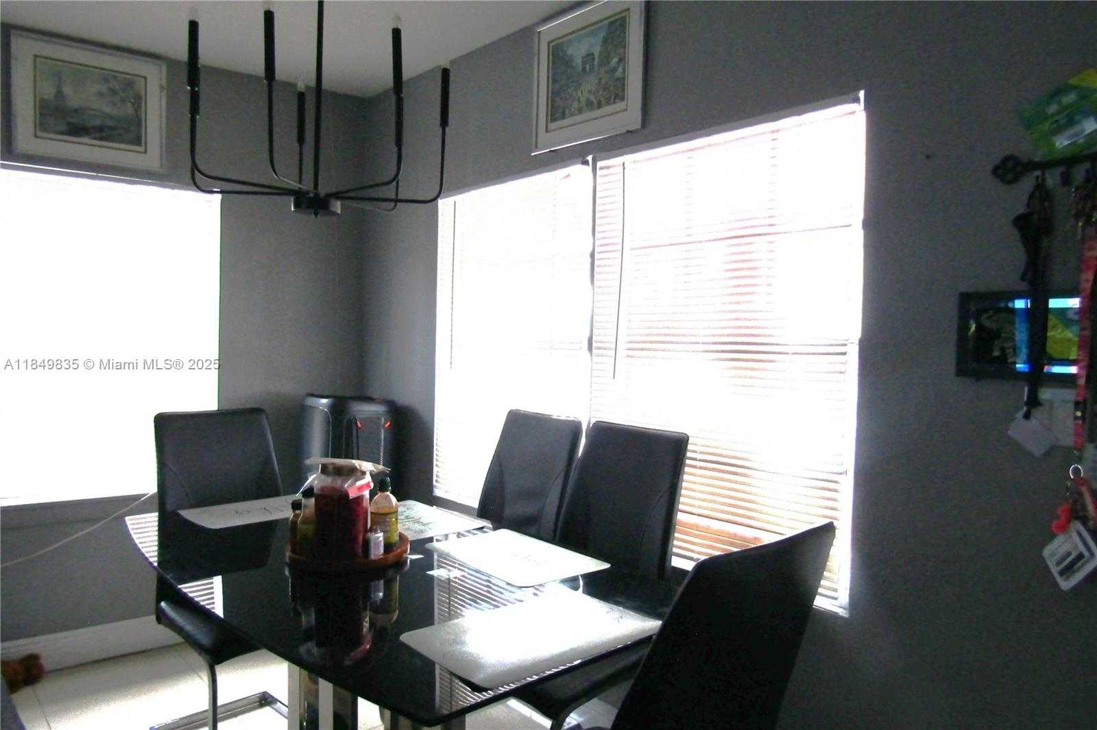 Small Image of 2223 NORTH WEST 32ND ST, Miami Number 8