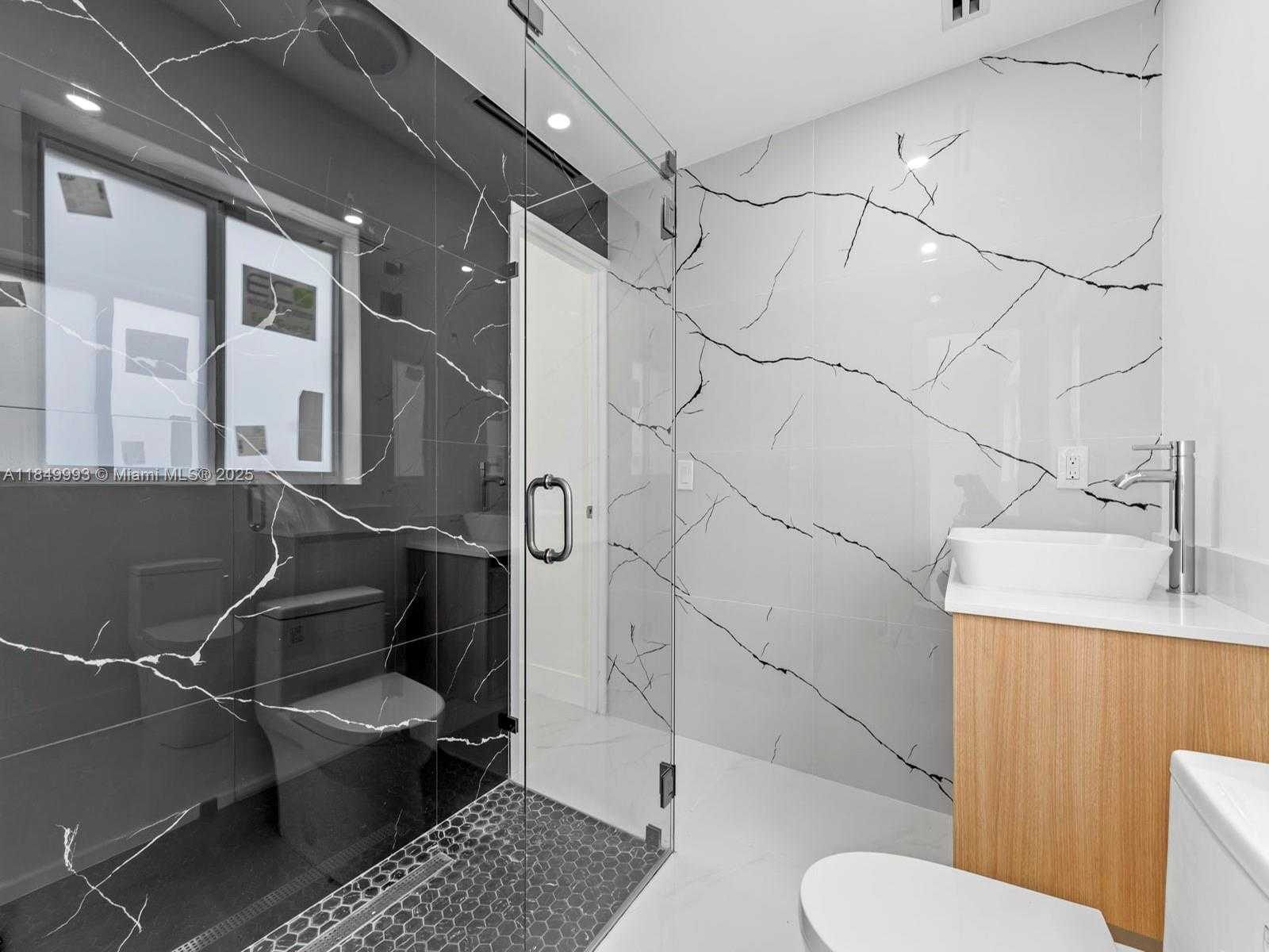 Small Image of 1007 CITRUS ISLE, Fort Lauderdale Number 10