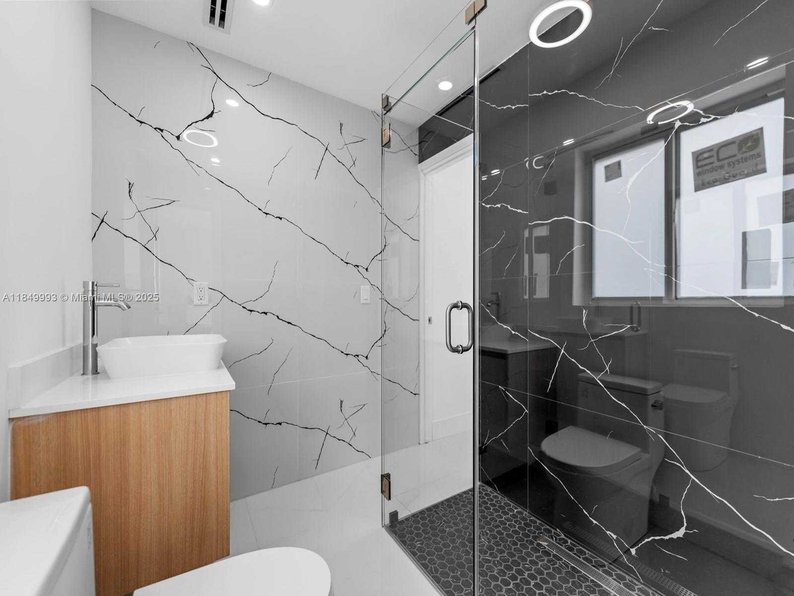 Small Image of 1007 CITRUS ISLE, Fort Lauderdale Number 11