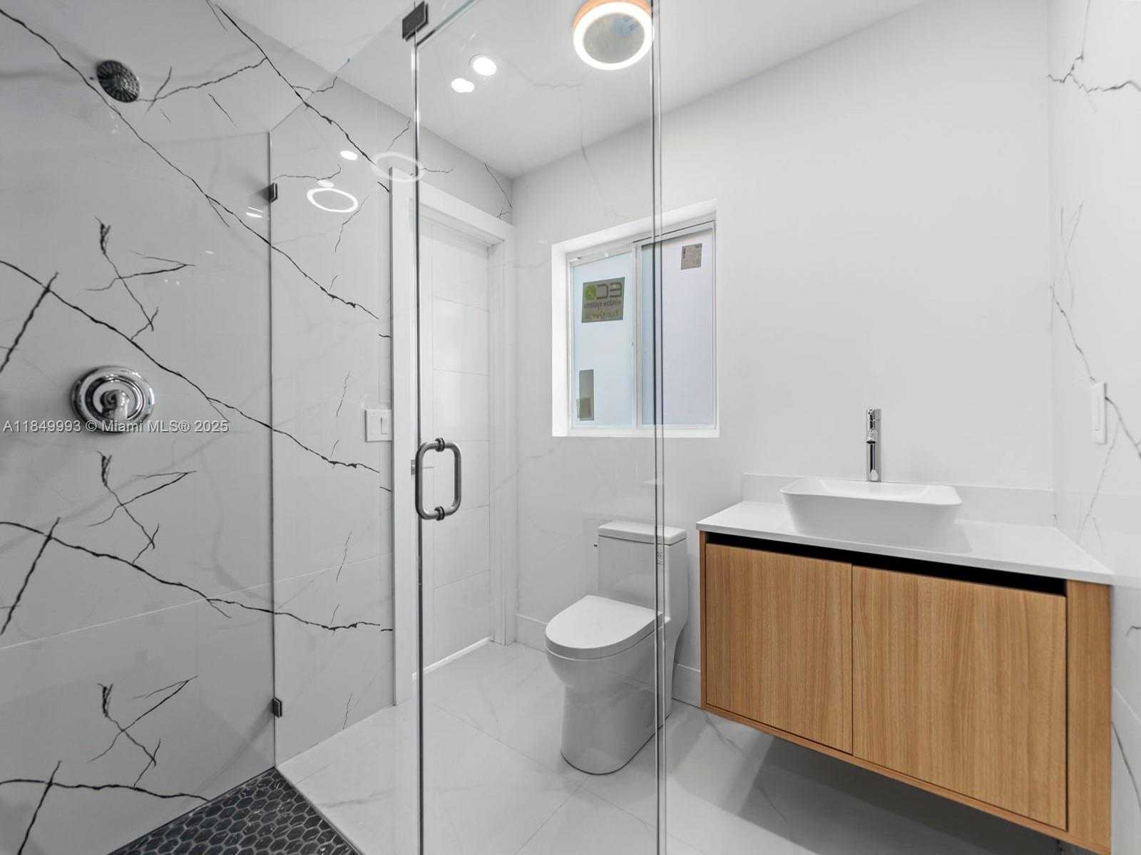 Small Image of 1007 CITRUS ISLE, Fort Lauderdale Number 12