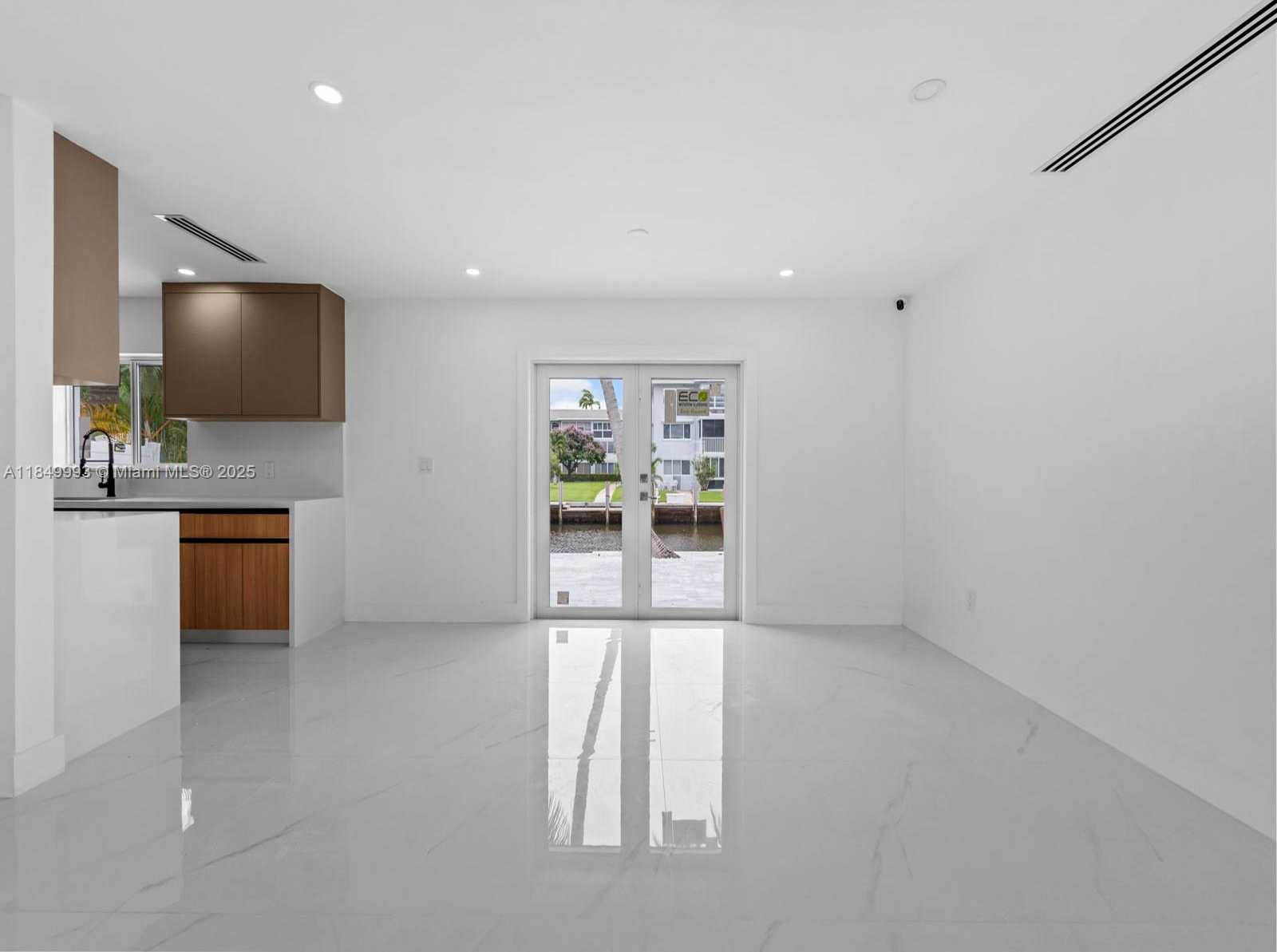 Small Image of 1007 CITRUS ISLE, Fort Lauderdale Number 20