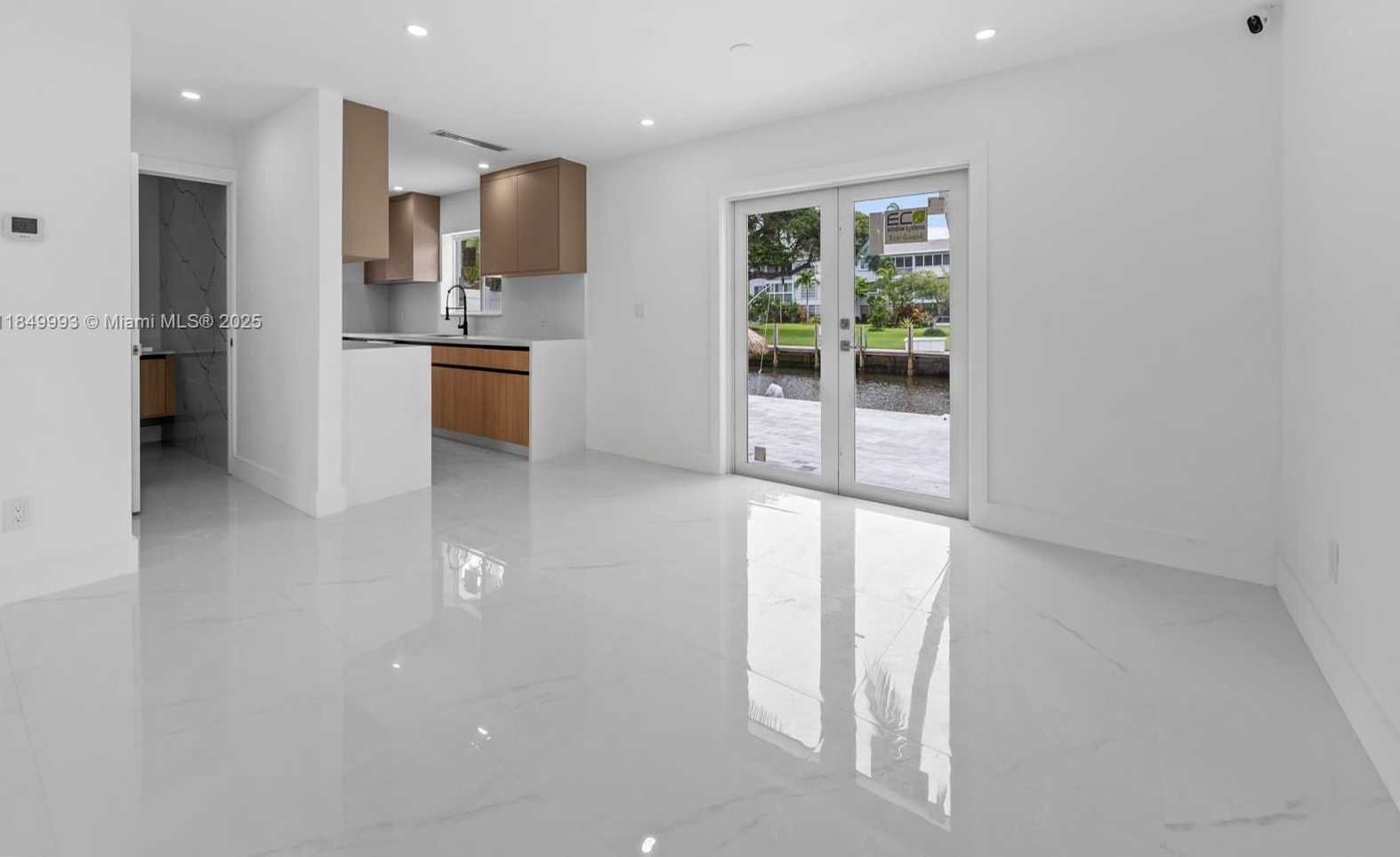 Small Image of 1007 CITRUS ISLE, Fort Lauderdale Number 33