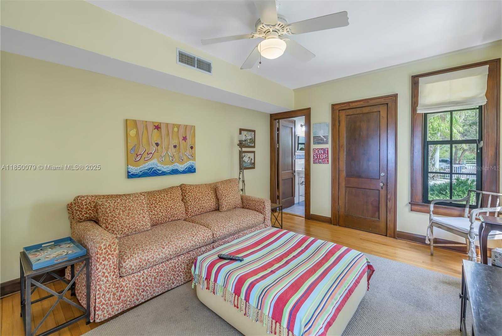 Small Image of 516 GULF BLVD, Other City - In The State Of Florida Number 14