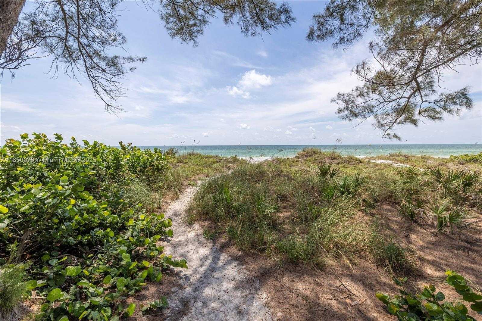 Small Image of 516 GULF BLVD, Other City - In The State Of Florida Number 38