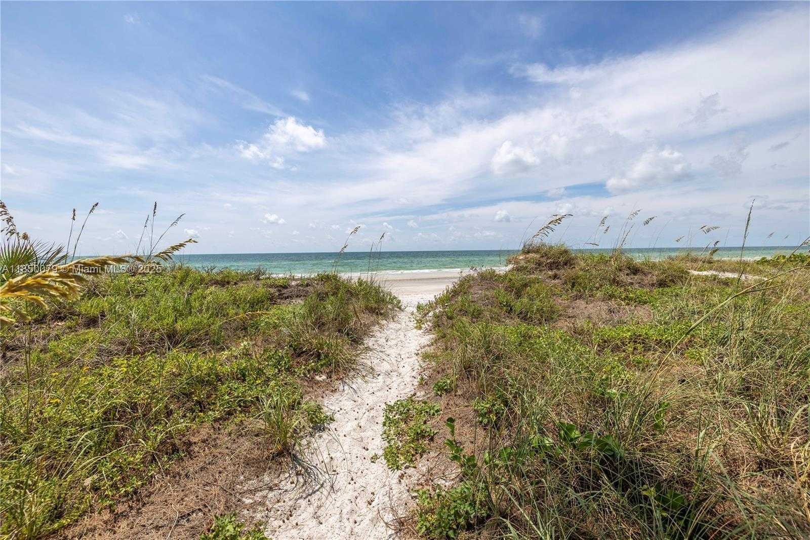 Small Image of 516 GULF BLVD, Other City - In The State Of Florida Number 39