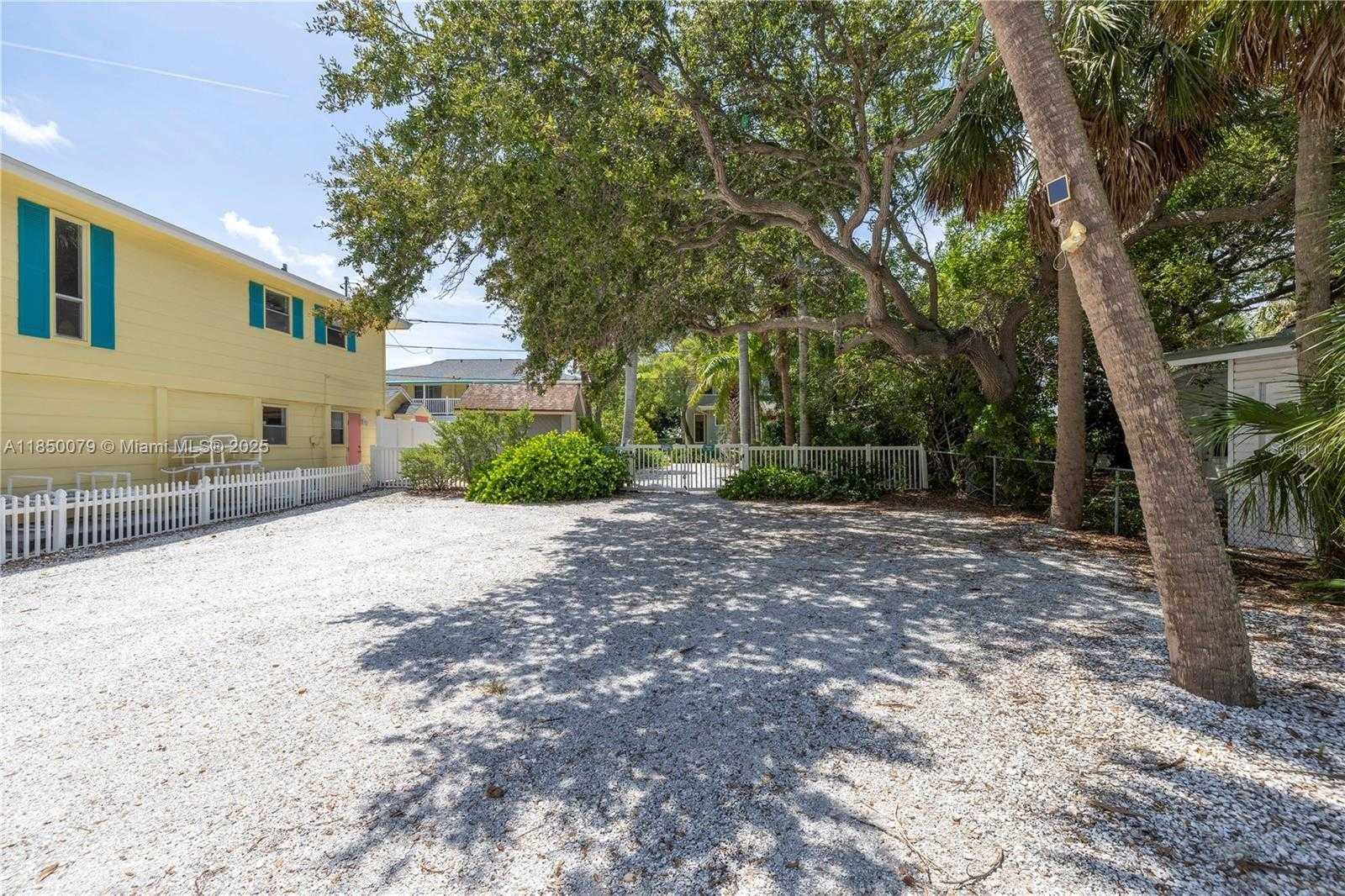 Small Image of 516 GULF BLVD, Other City - In The State Of Florida Number 43