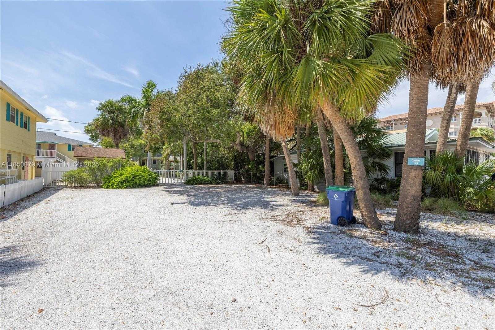 Small Image of 516 GULF BLVD, Other City - In The State Of Florida Number 45