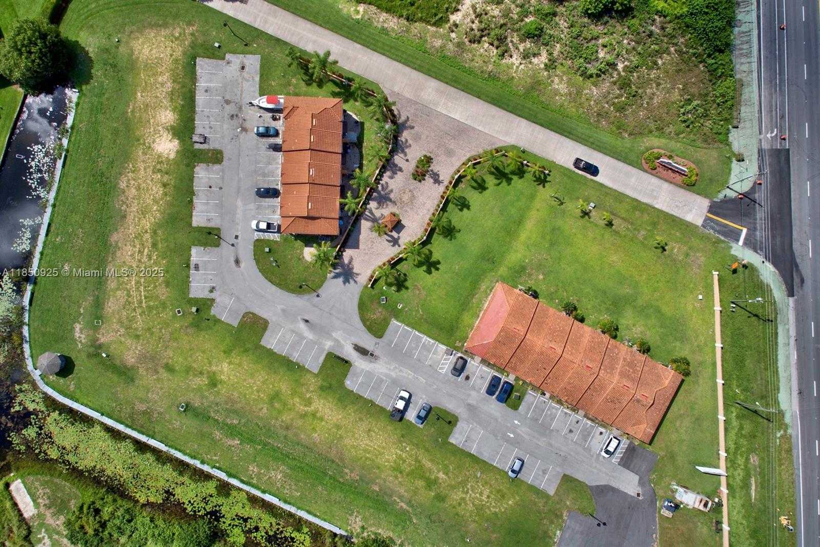 Small Image of 2105 SOUTH US 27 HIGHWAY S #9, Lake Placid Number 2