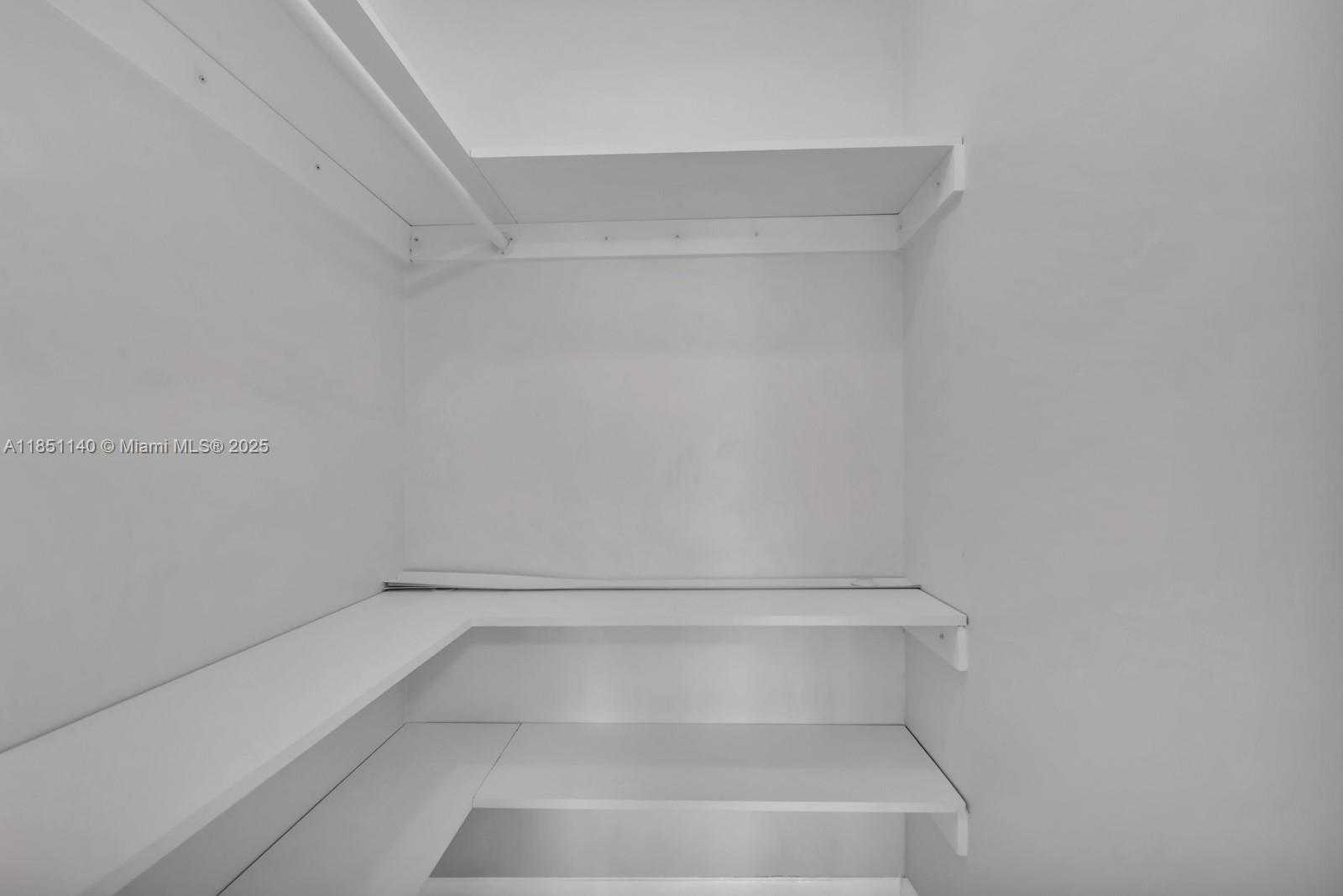 Small Image of 2610 RIVERLAND DR #2, Fort Lauderdale Number 25