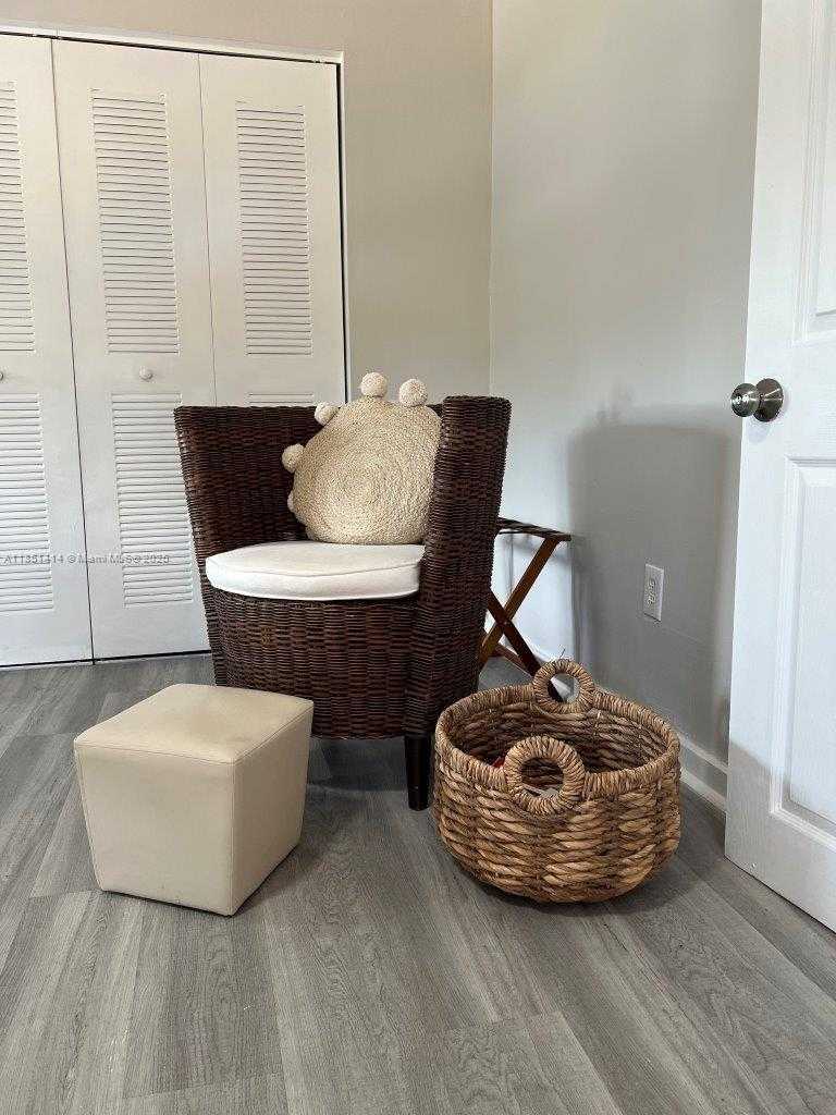 Small Image of 2205 ROOSEVELT ST, Hollywood Number 11