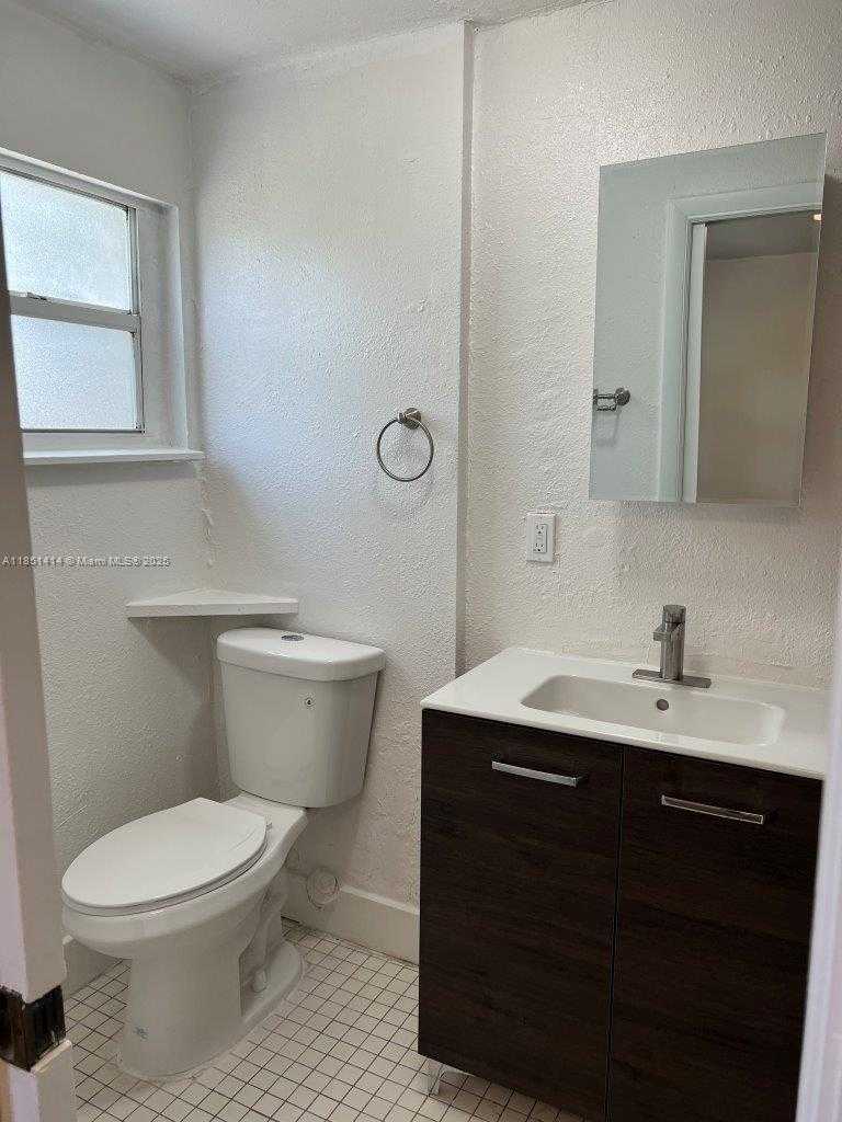 Small Image of 2205 ROOSEVELT ST, Hollywood Number 24