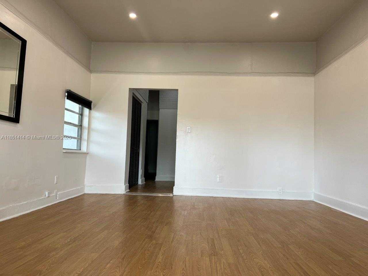 Small Image of 2205 ROOSEVELT ST, Hollywood Number 31