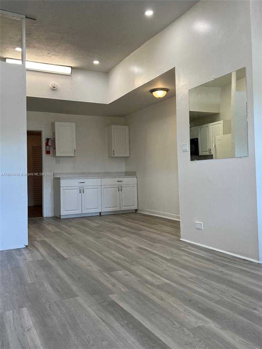 Small Image of 2205 ROOSEVELT ST, Hollywood Number 42