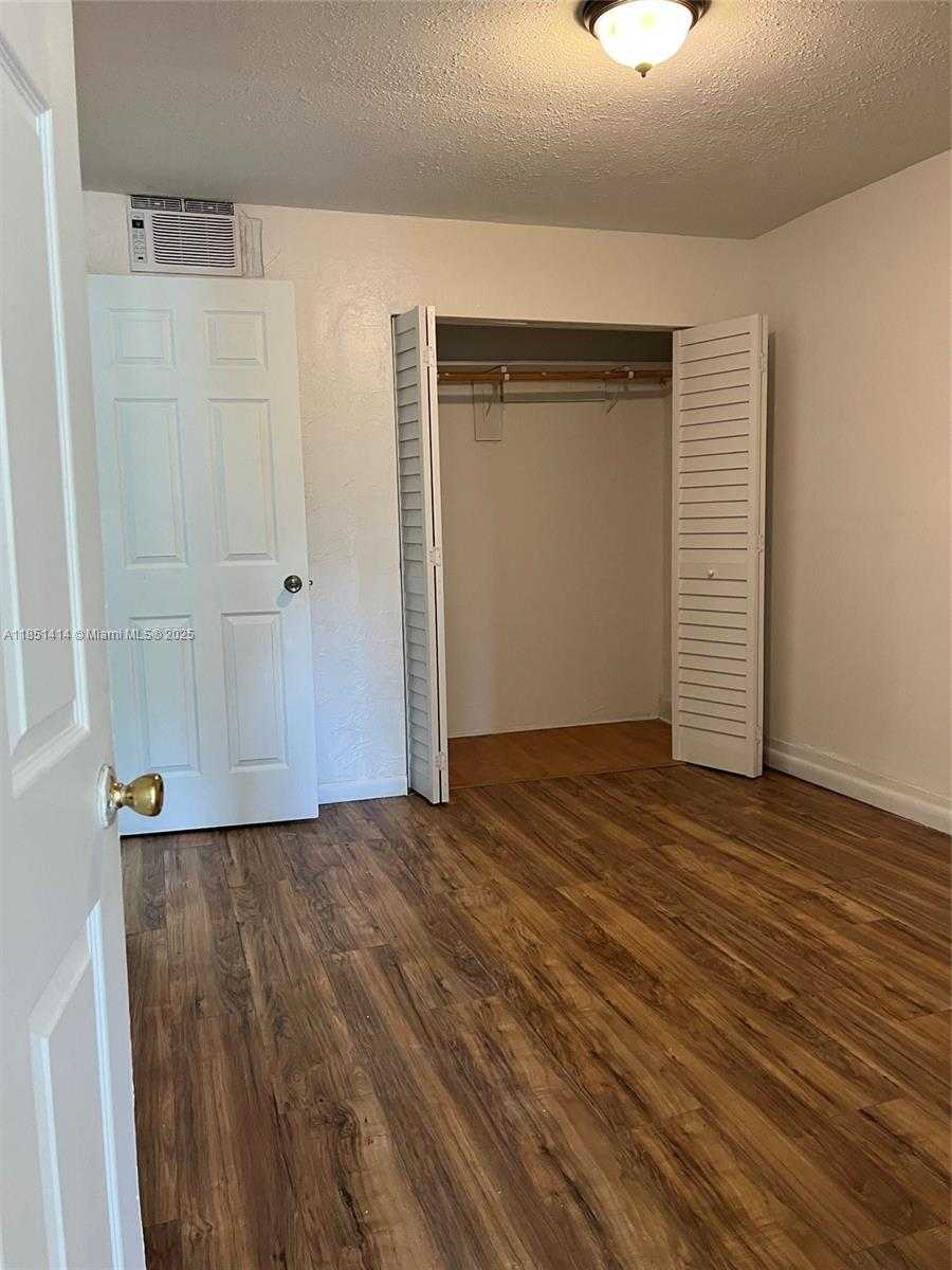 Small Image of 2205 ROOSEVELT ST, Hollywood Number 48