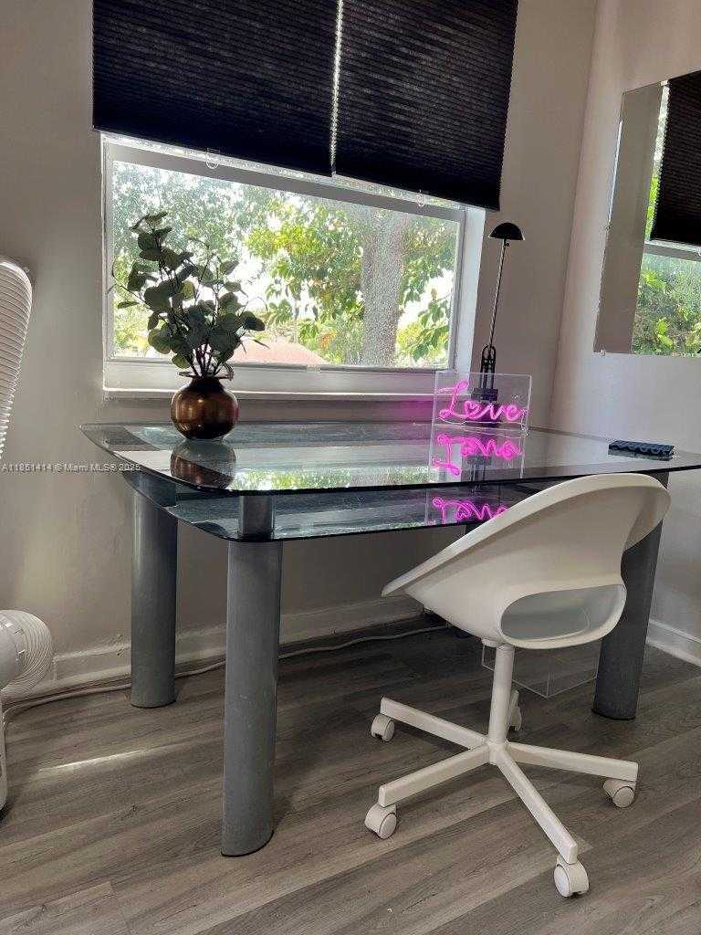 Small Image of 2205 ROOSEVELT ST, Hollywood Number 9