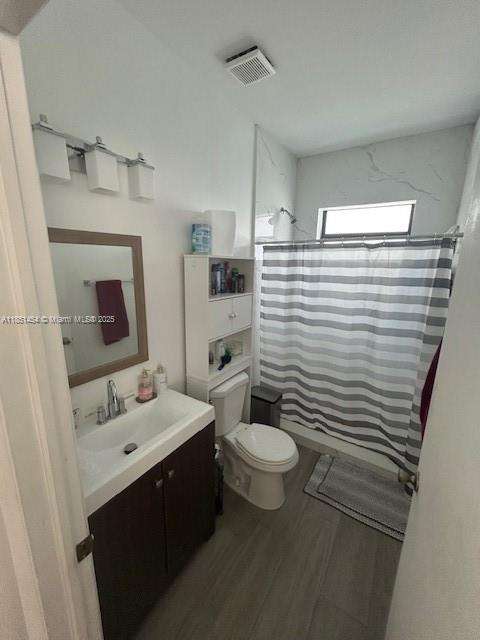 Small Image of 3066 NORTH WEST 92ND ST, Miami Number 5