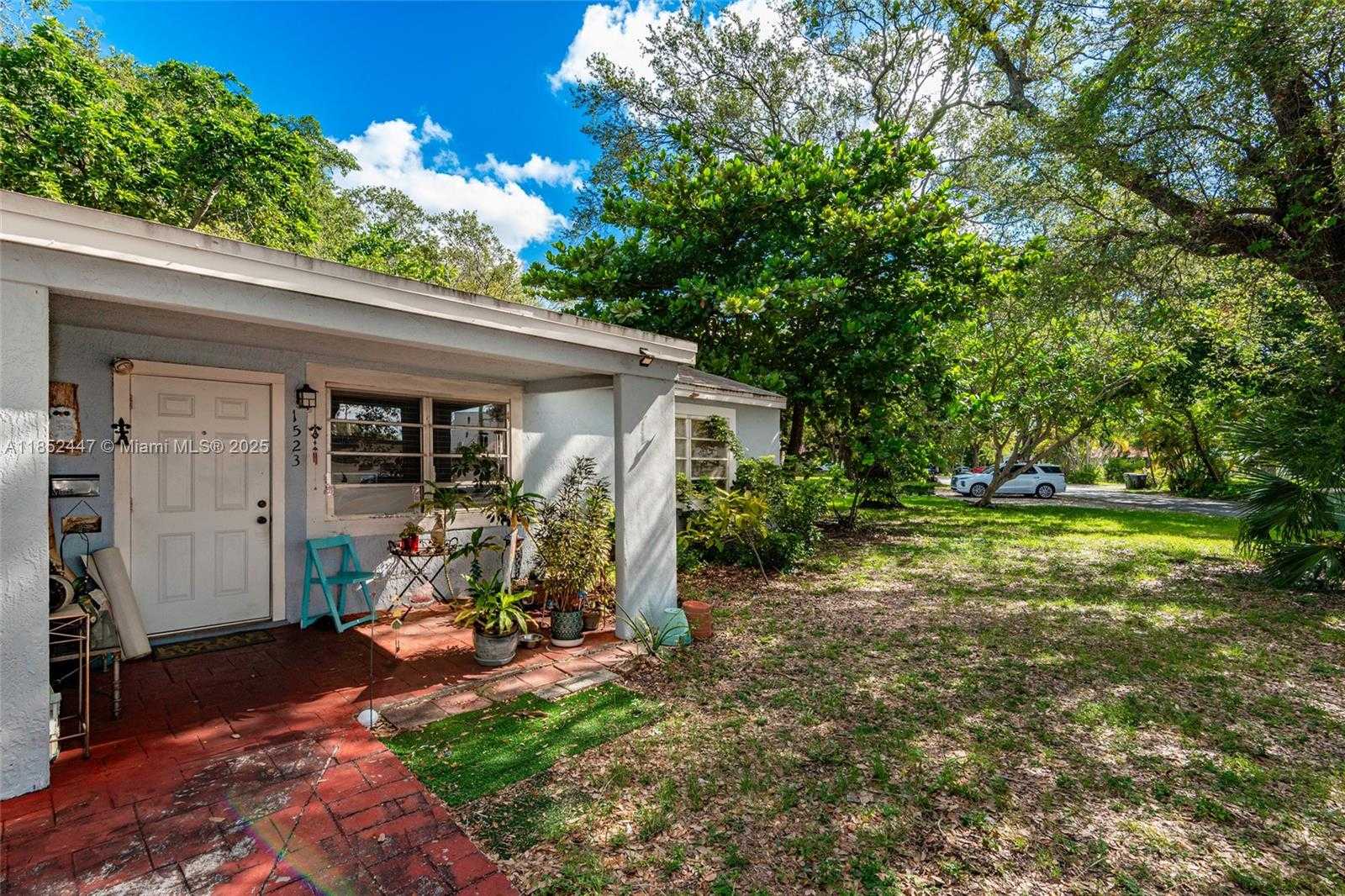 Small Image of 1521 NORTH EAST 131ST ST, North Miami Number 20
